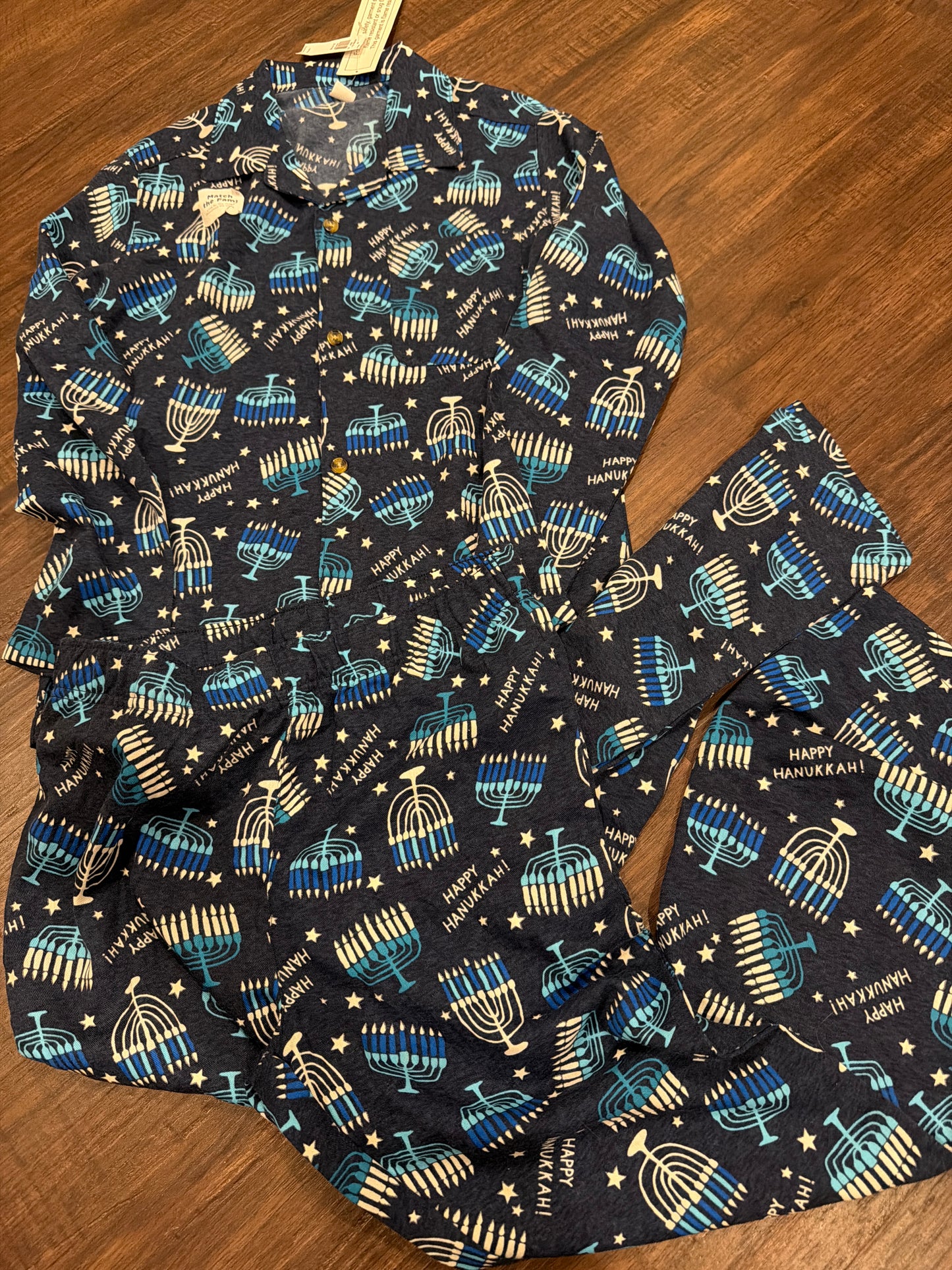 #107 nwt size 14/16 kids gender neutral 2 piece Hanukkah pajamas
