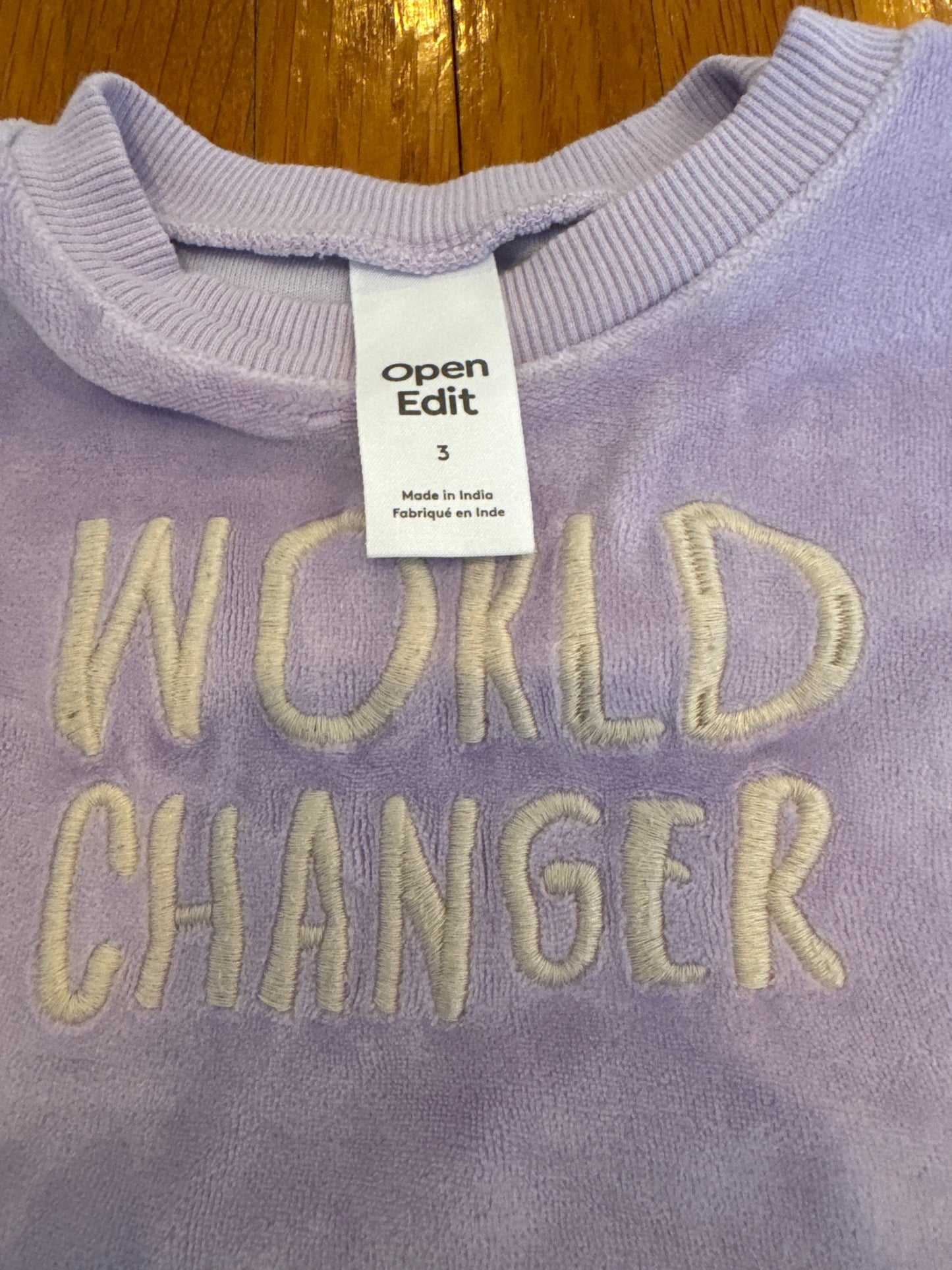 Seller #127 Girls Open Edit sweatshirt size 3T