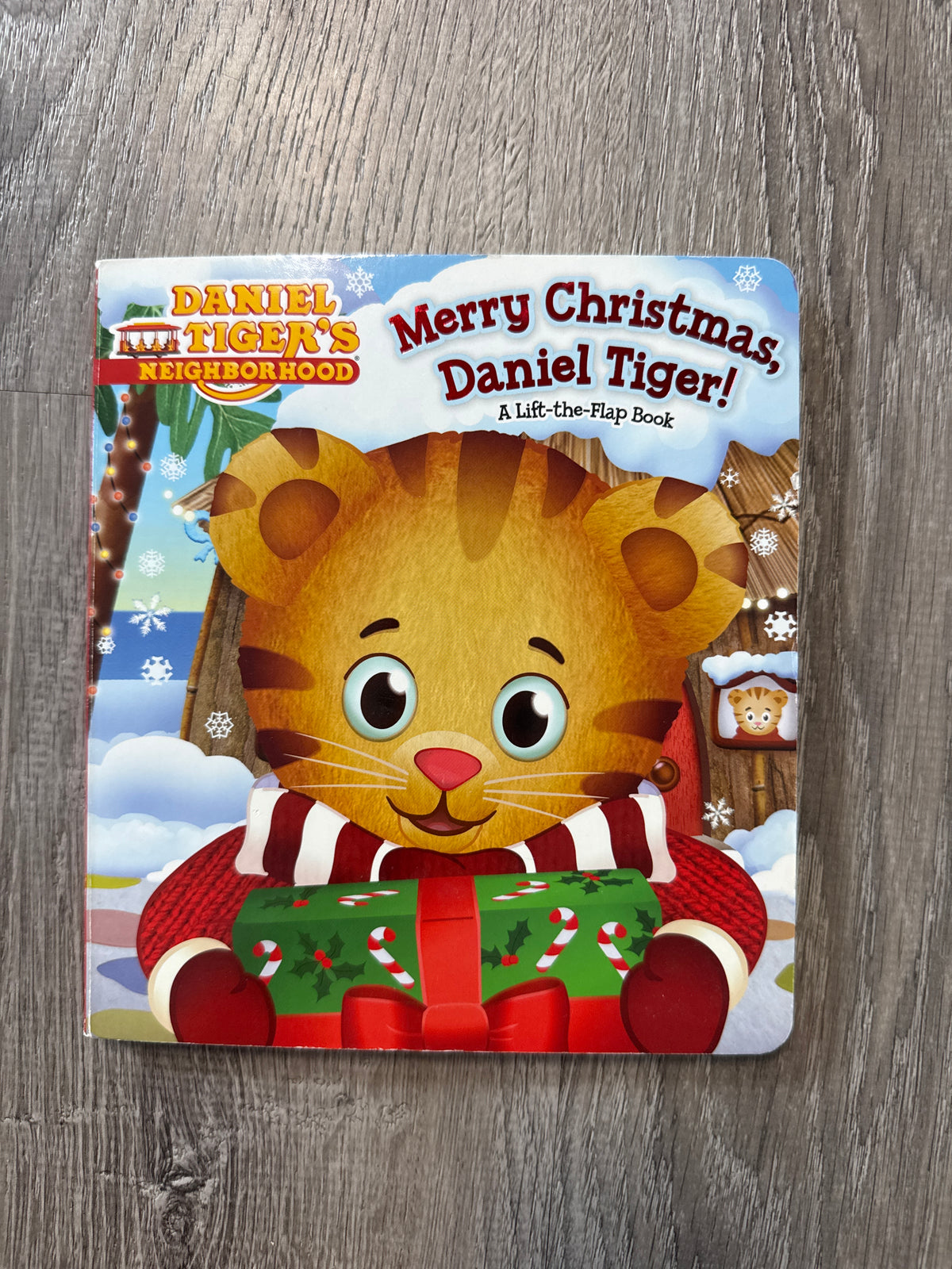 #149 Daniel Tiger Merry Christmas lift a flap