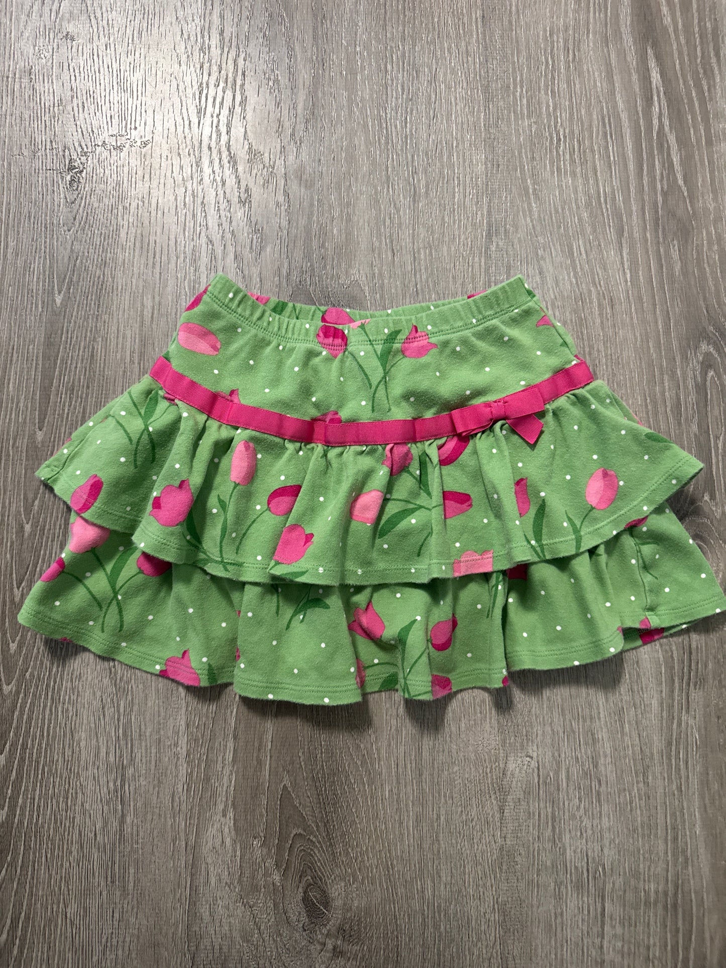 #149 reduced Girls 5T Gymboree Tulip skirt with Shorts
