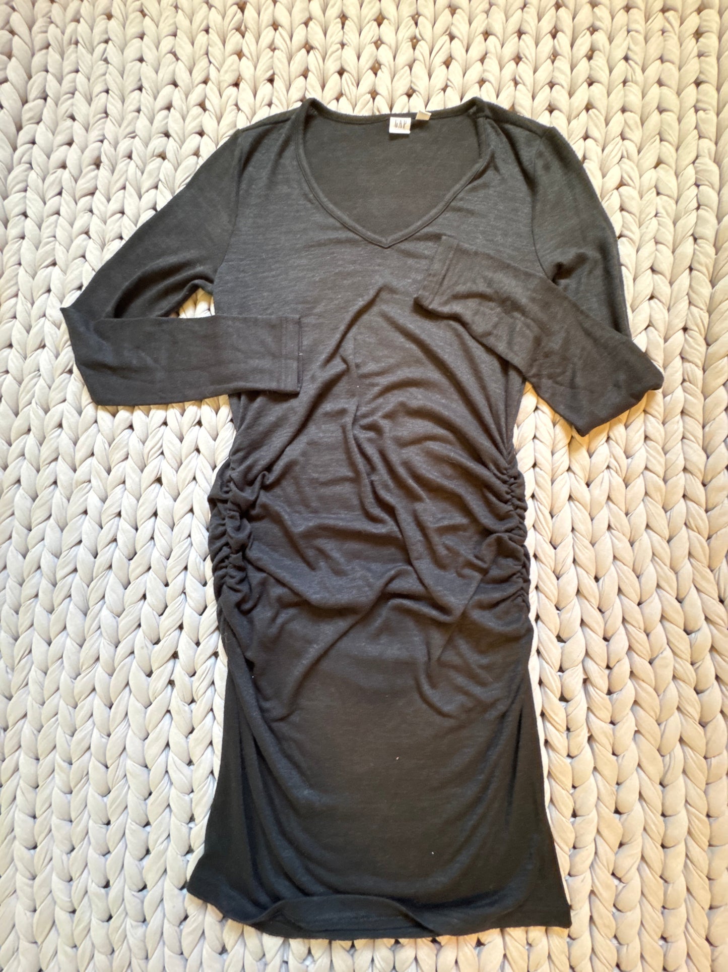 Seller #127 Gap maternity dress Women's Size small