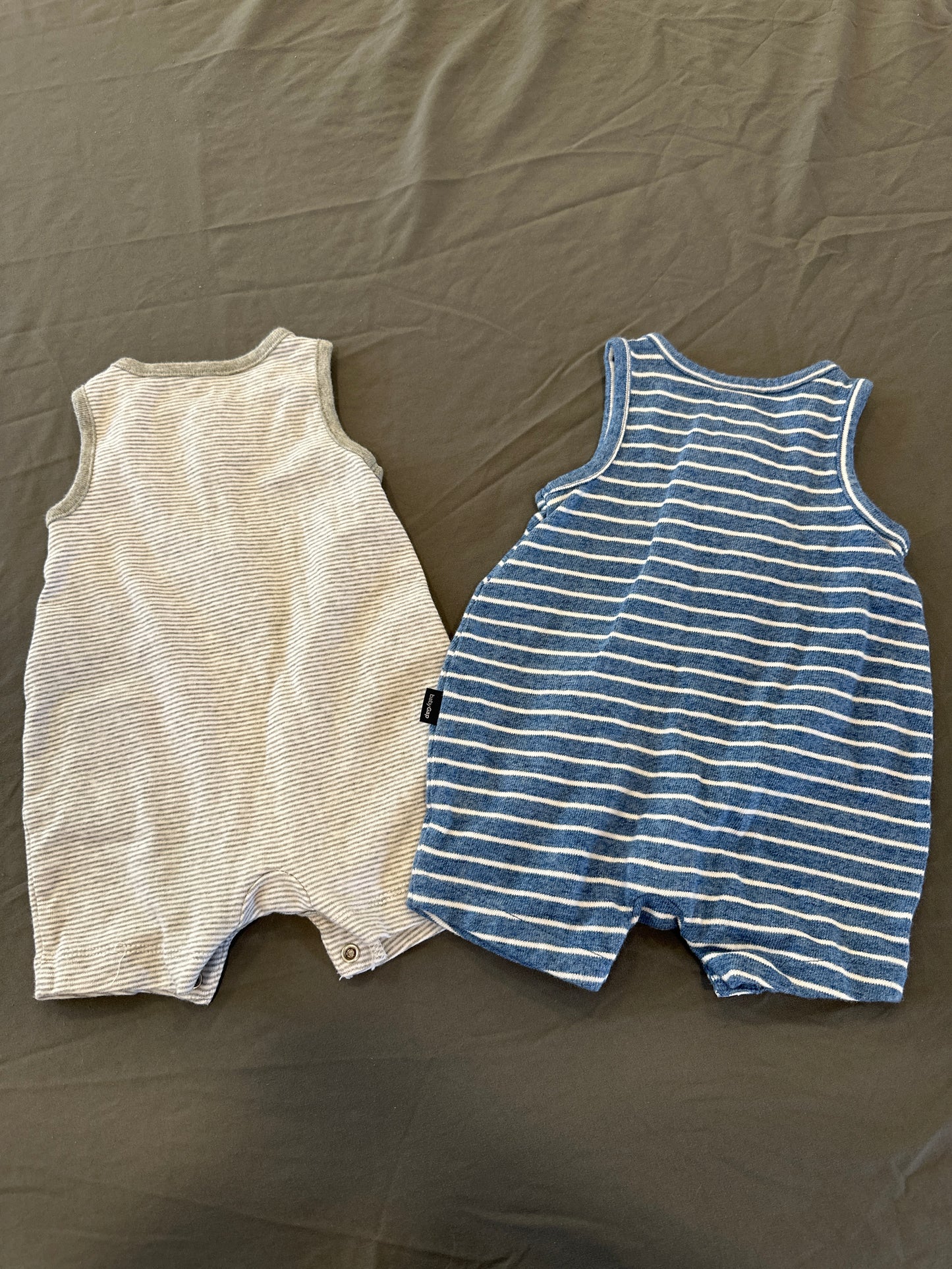 Seller 125, boys 0-3 romper