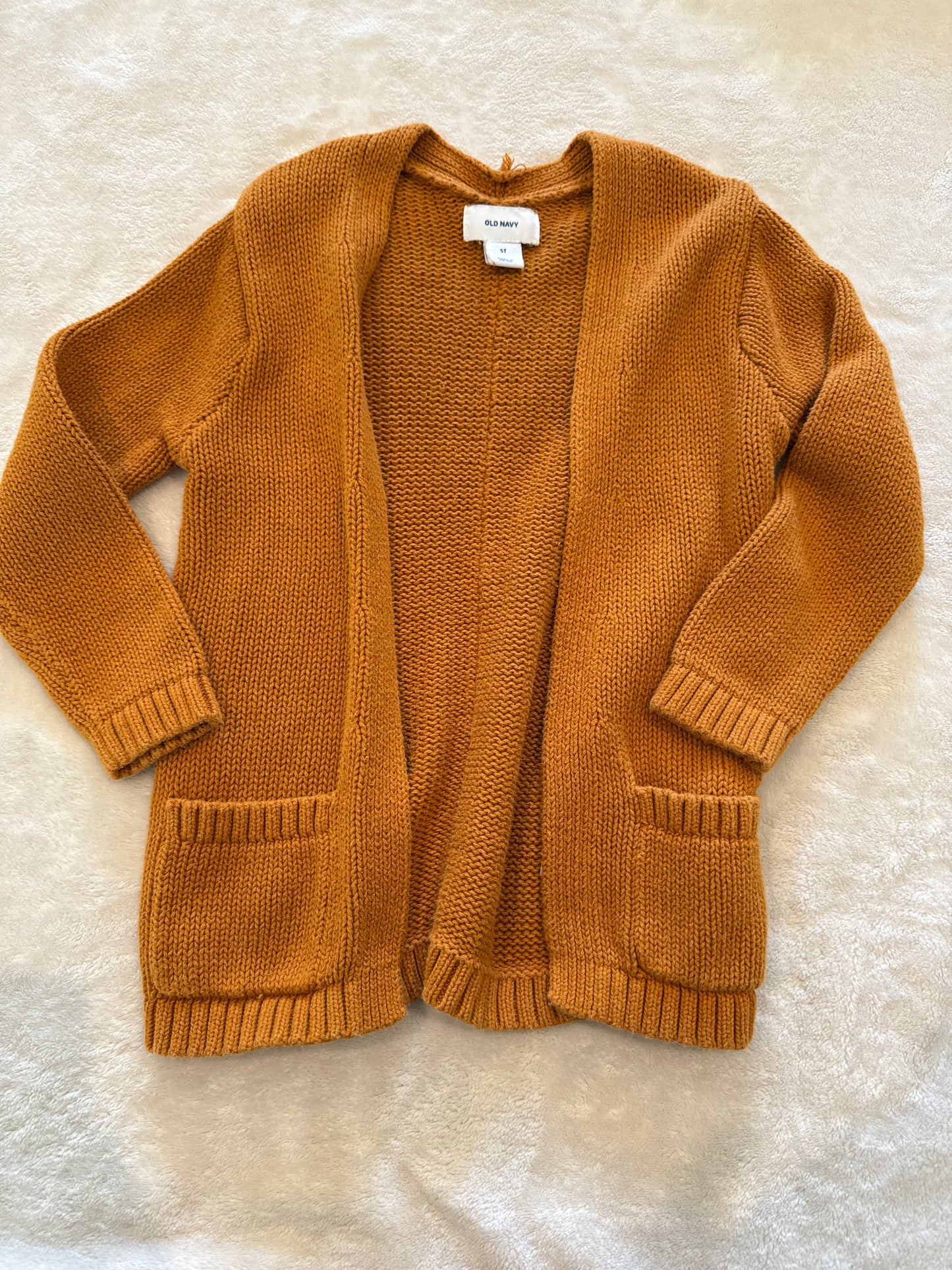 #46 Girls 5T oldnavy cardigan euc