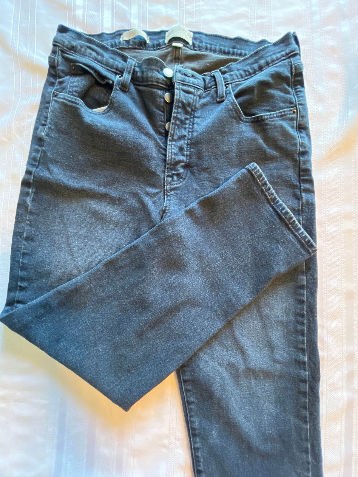 #43 Women’s size 14 button fly jeans EUC