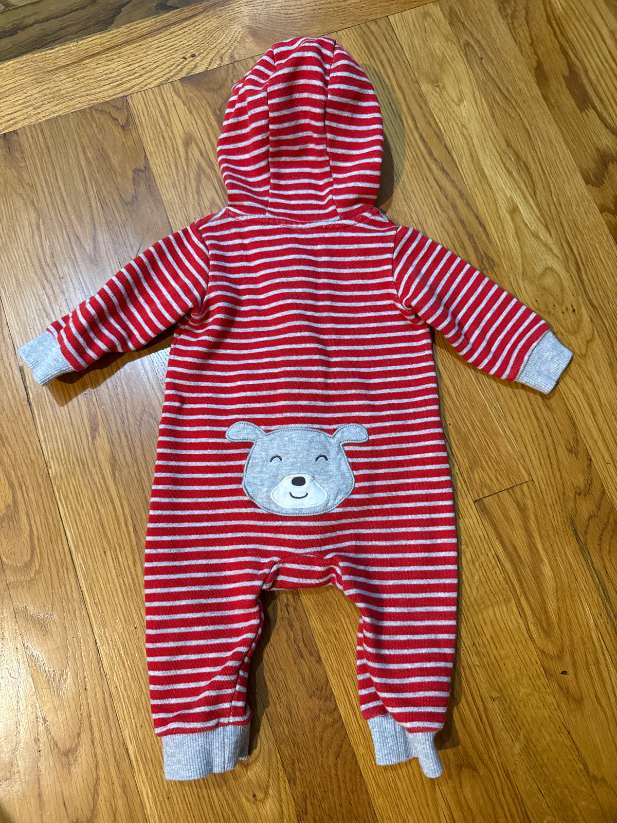 Seller # 152 - boys Carter’s 6 months striped bear outfit