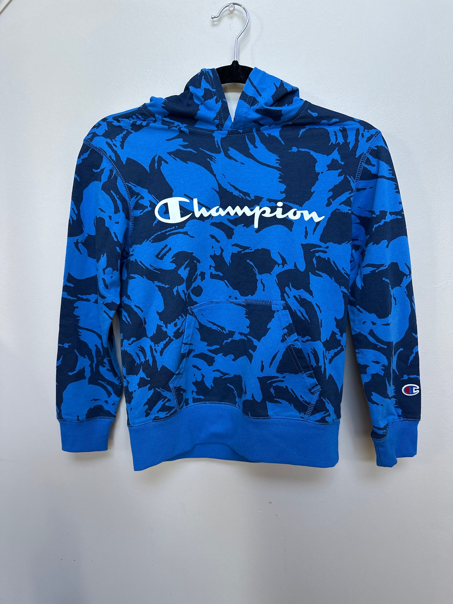 #133 Champion Boys Sz Small 6-8 Hoodie