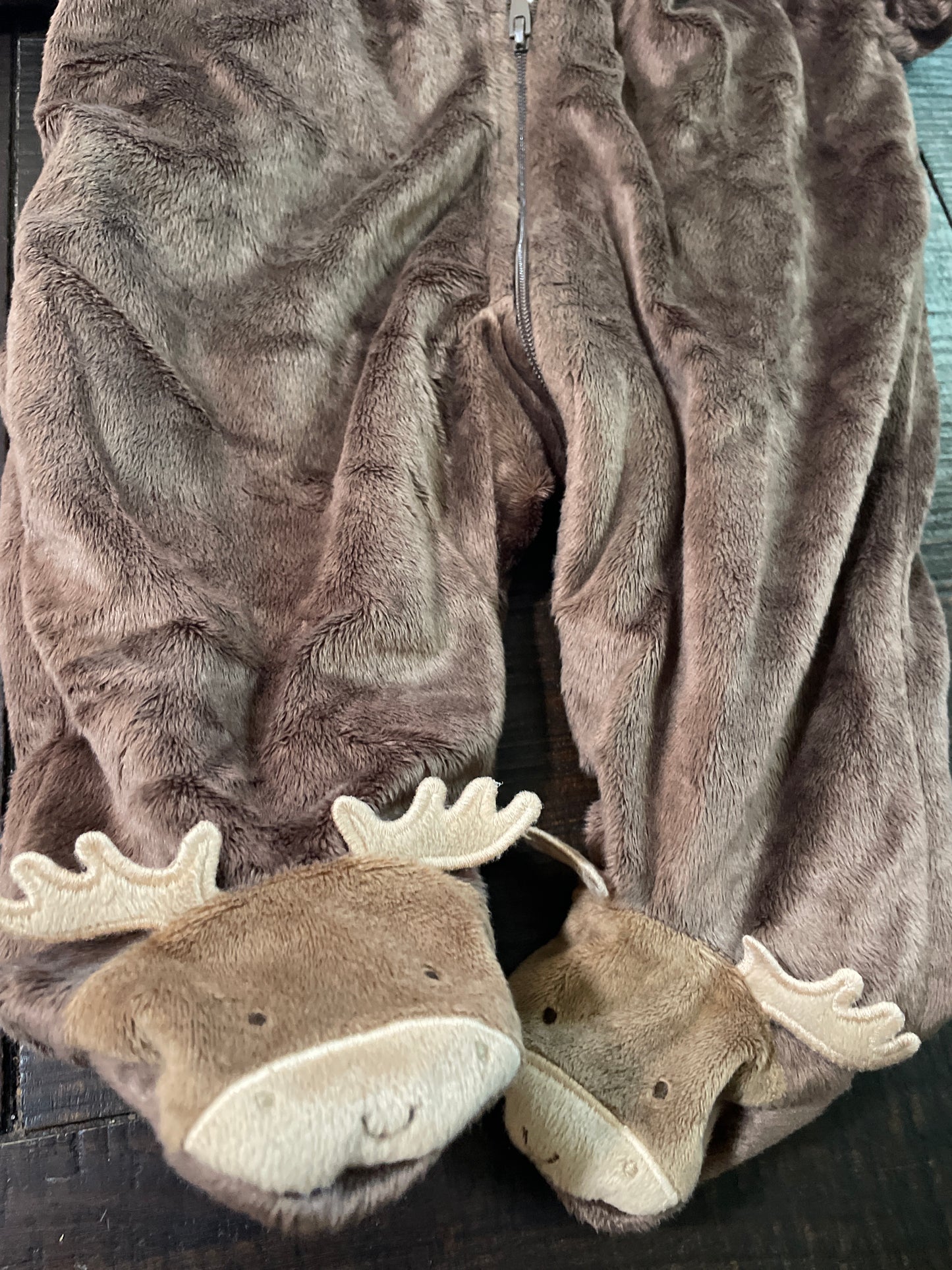 Seller #121 the cutest cozy bunting snow suit 3month