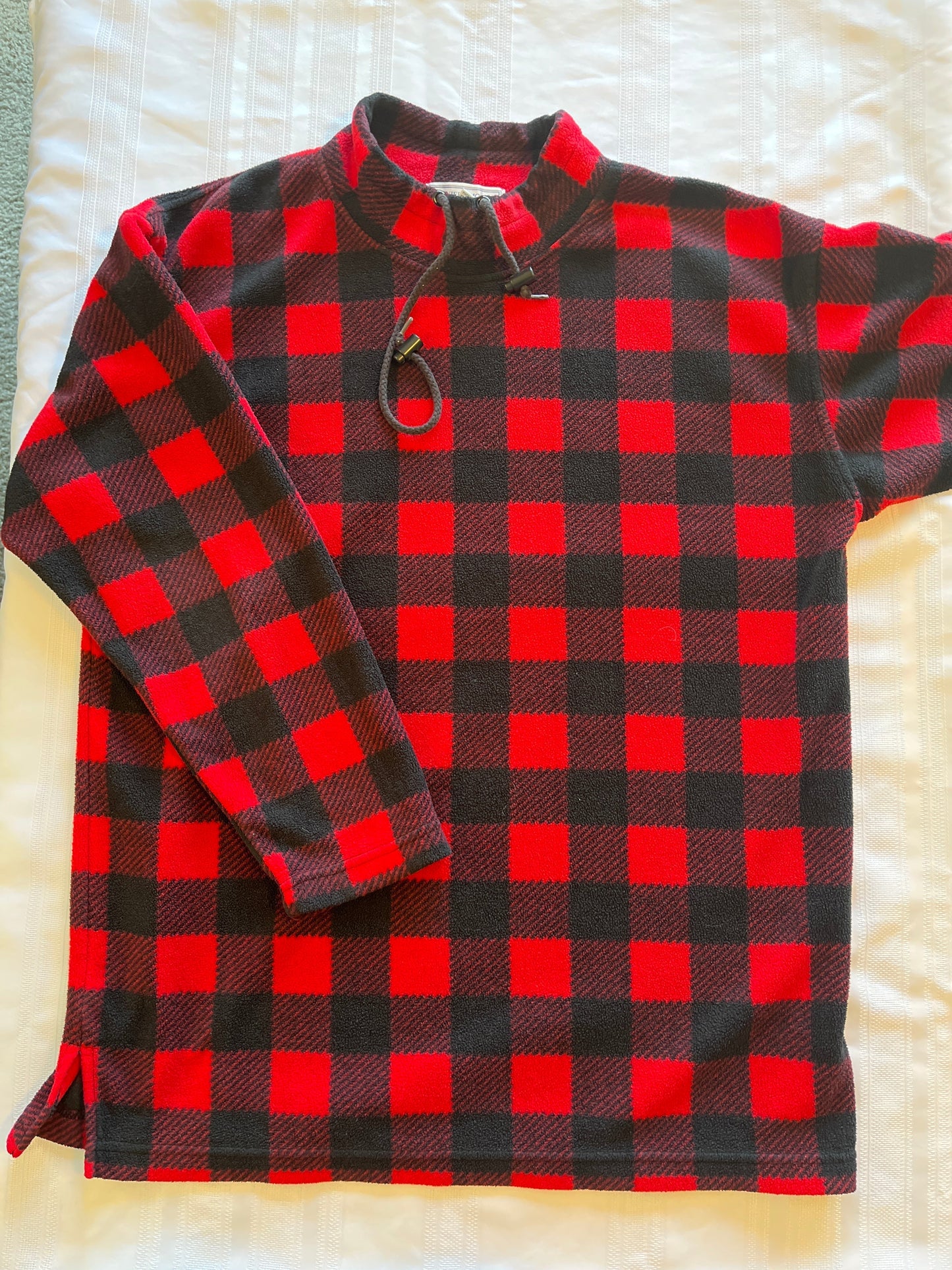 #29 Women's size M long, oversized leggings shirt. EUC