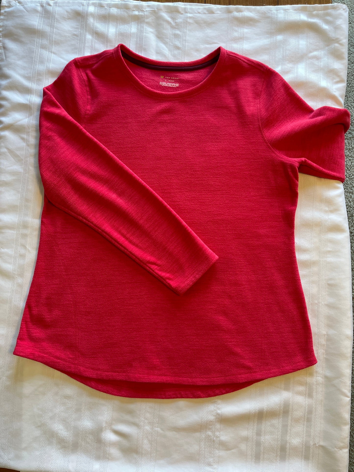 #29 Women’s size XL Pink Tek Gear flannel shirts super soft!! EUC