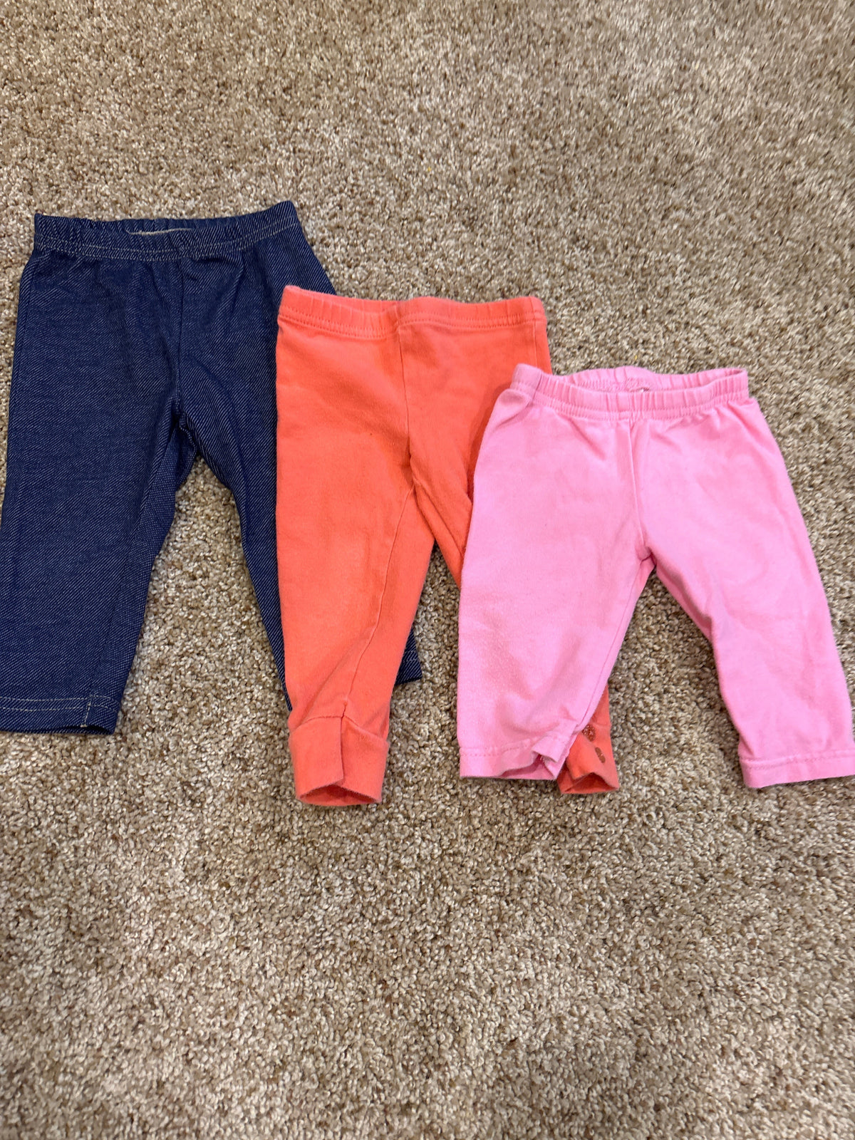 #47 girls 9mo pants, Carter’s