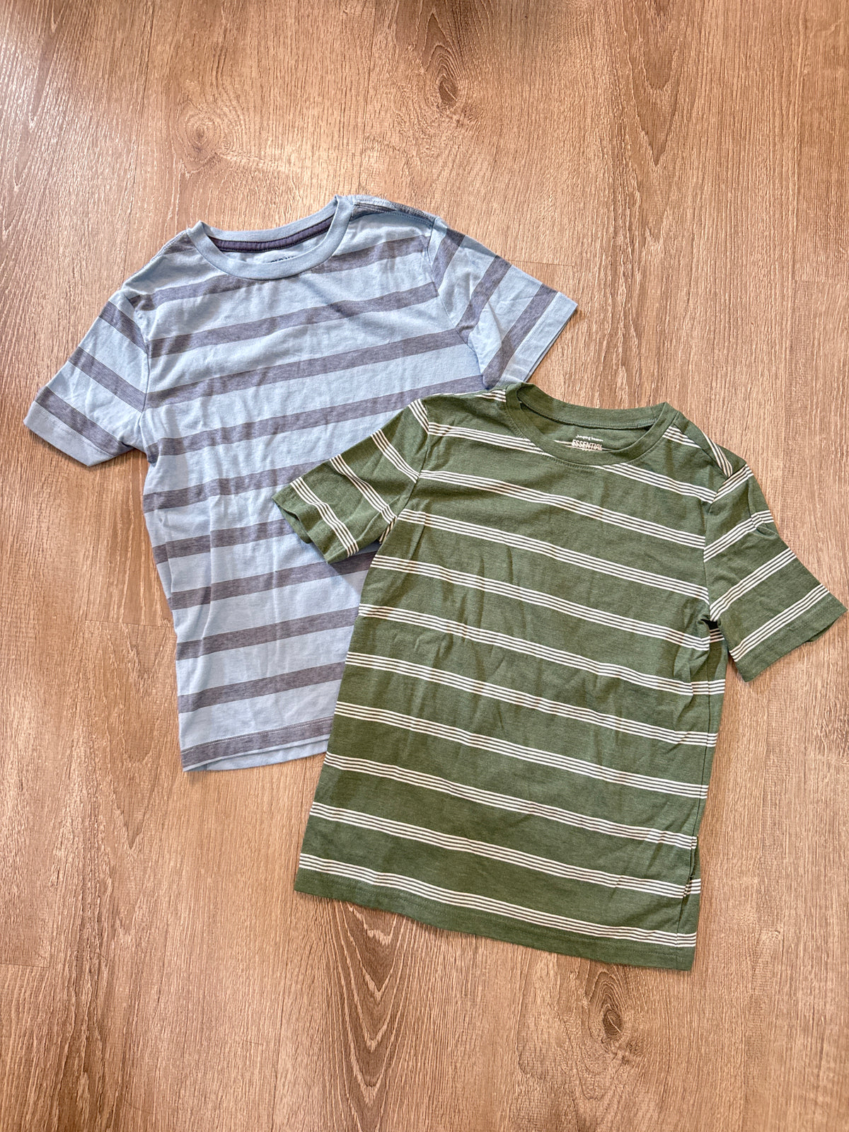 #149 Boys size 8 Striped shirts