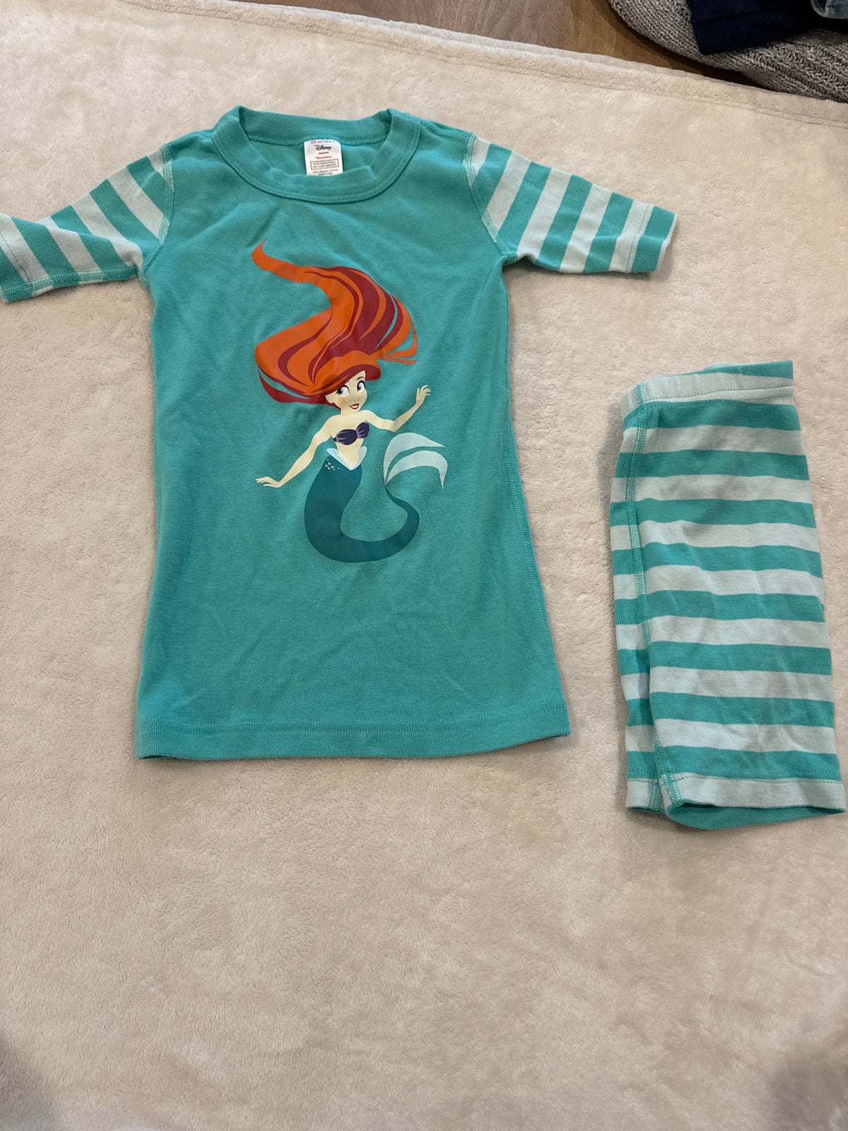 #81 Girls 6-7 120 Hanna Andersson shorts Ariel PJs euc