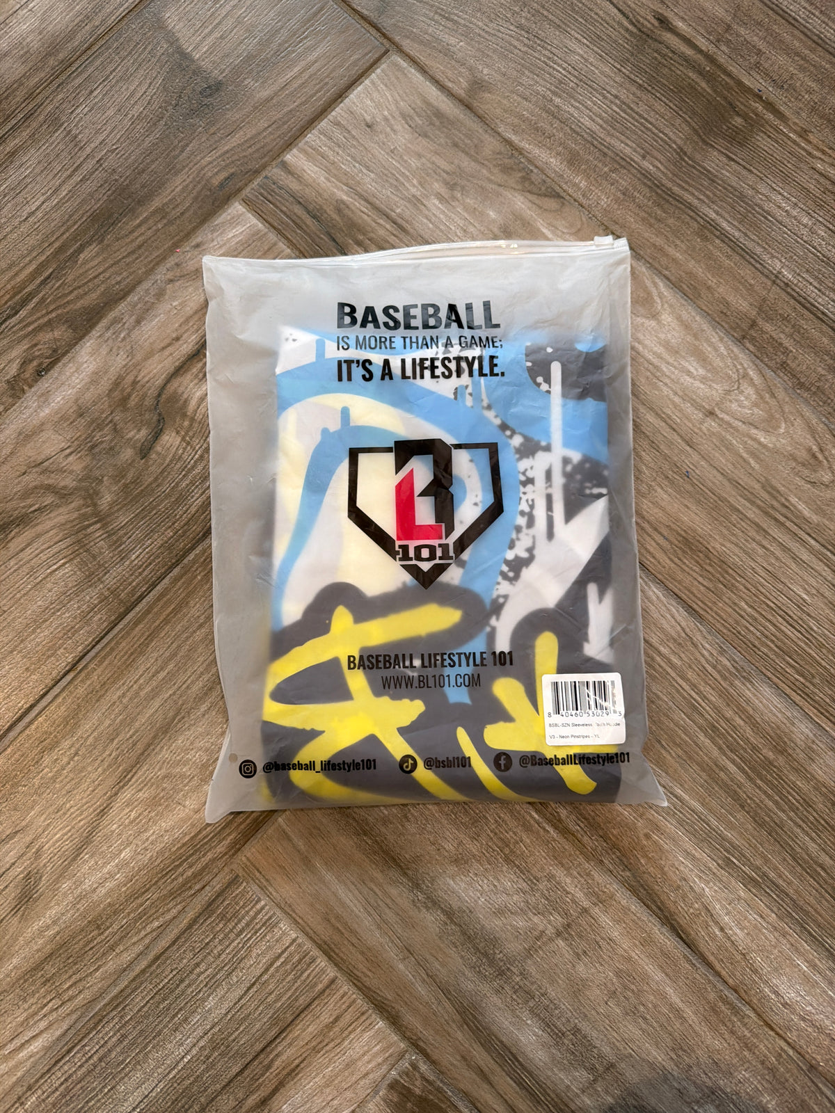 #198 baseball 101 Flag