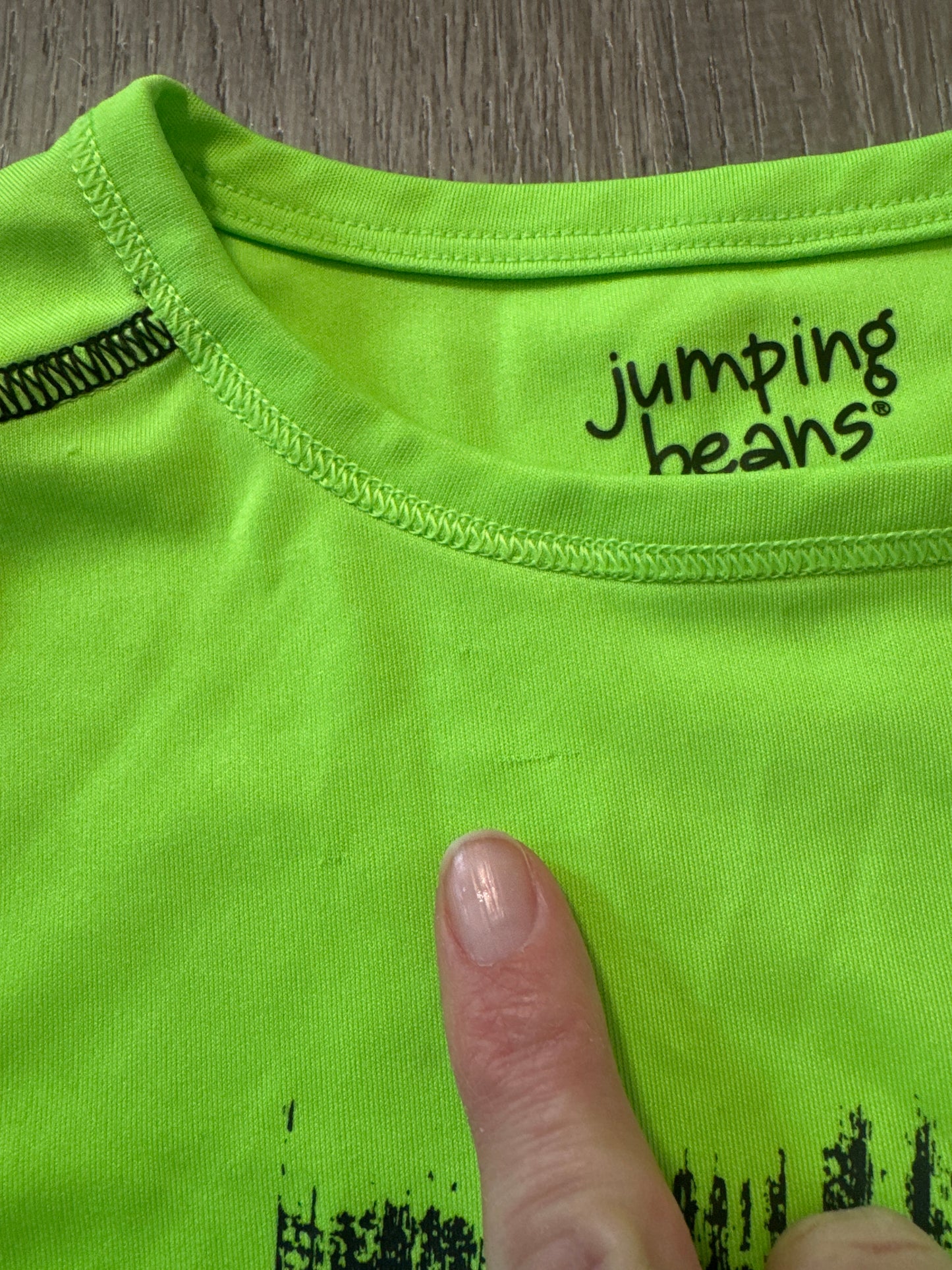 #149 Boys size 7 Jumping Beans active sport top