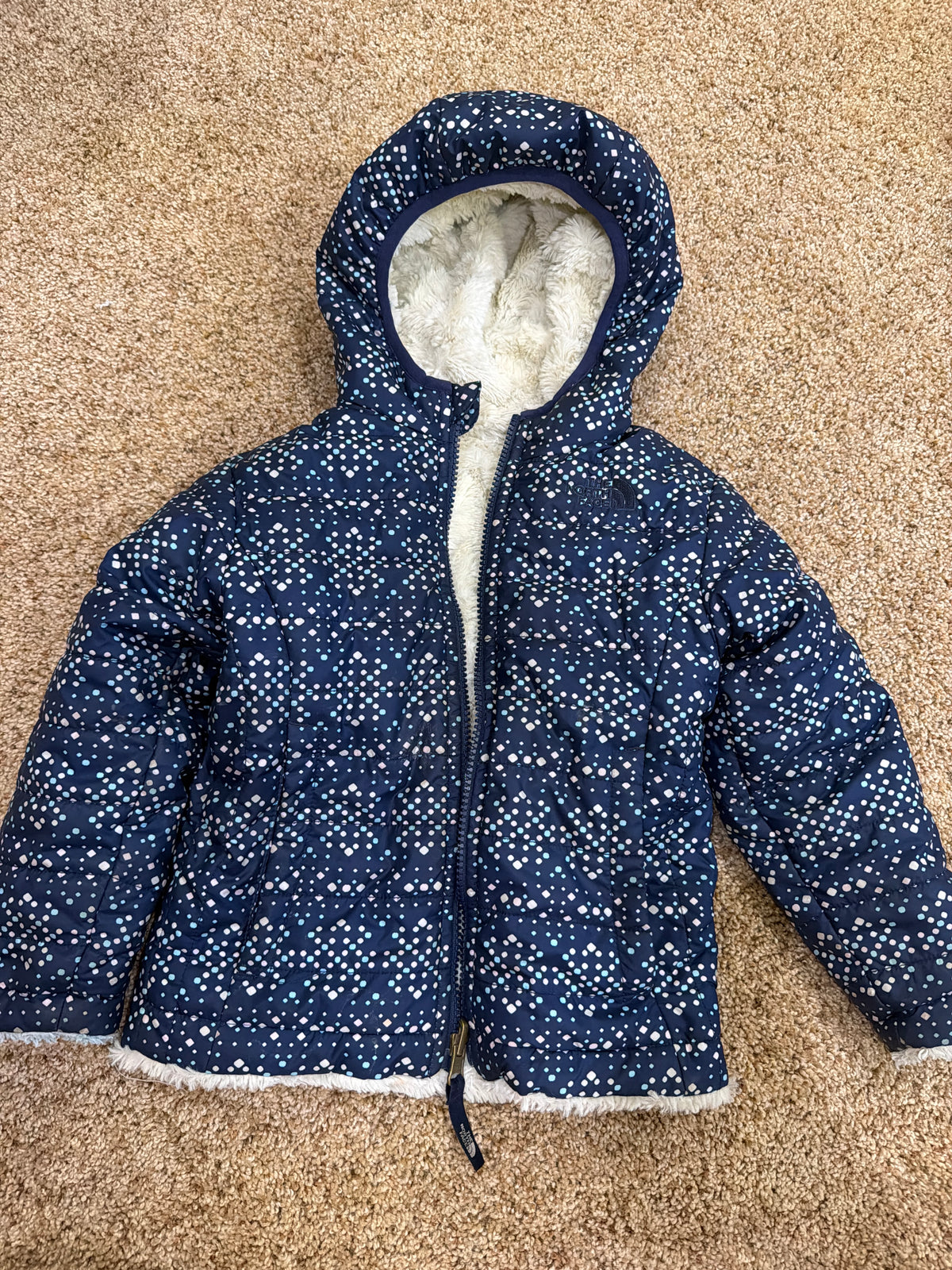 #47, girls 3T reversible winter coat, north face