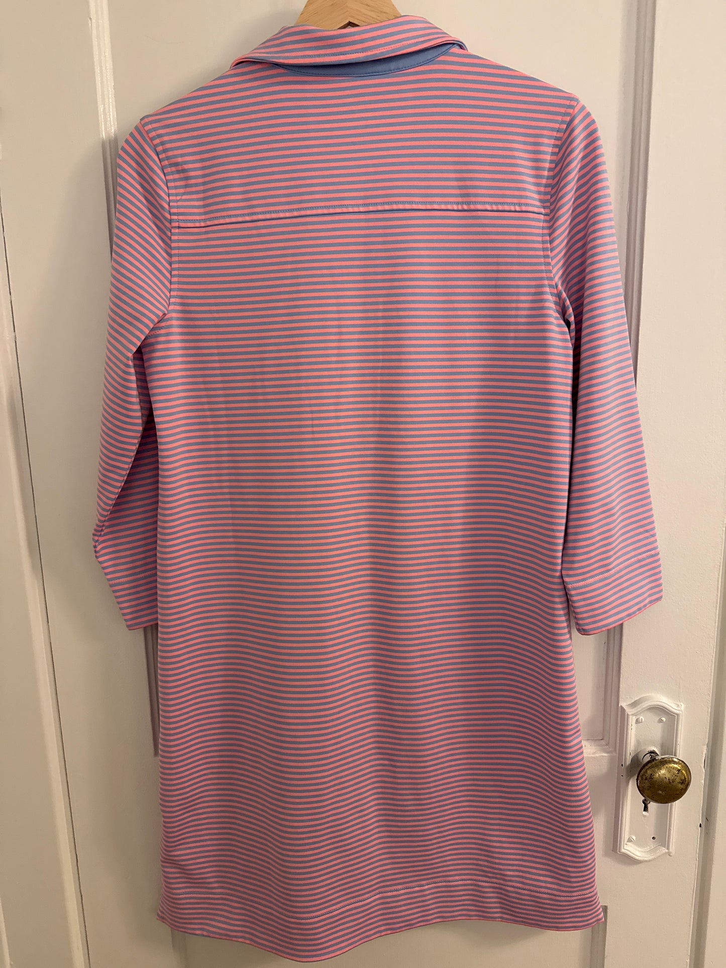 #152 - Vineyard Vines Striped Performance Shirt Dress – Small