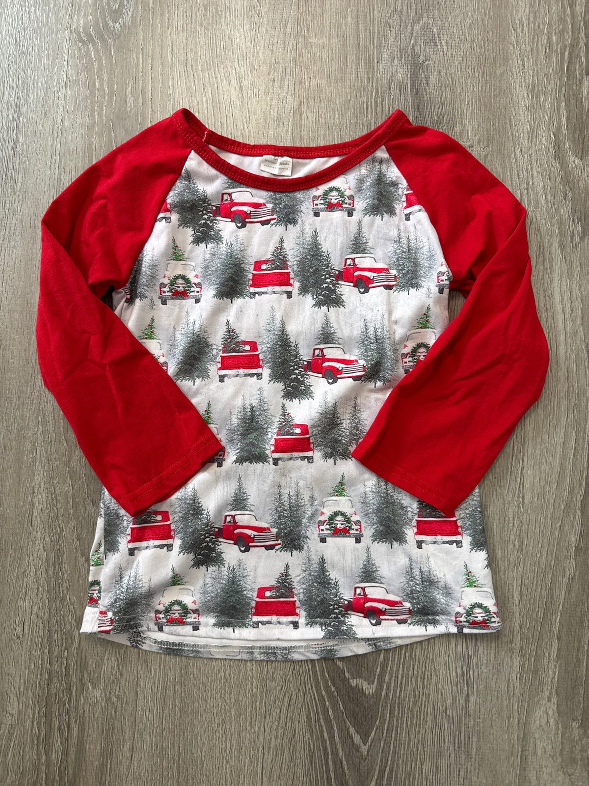 #149 Boys size 7 Baseball T red Christmas truck shirt
