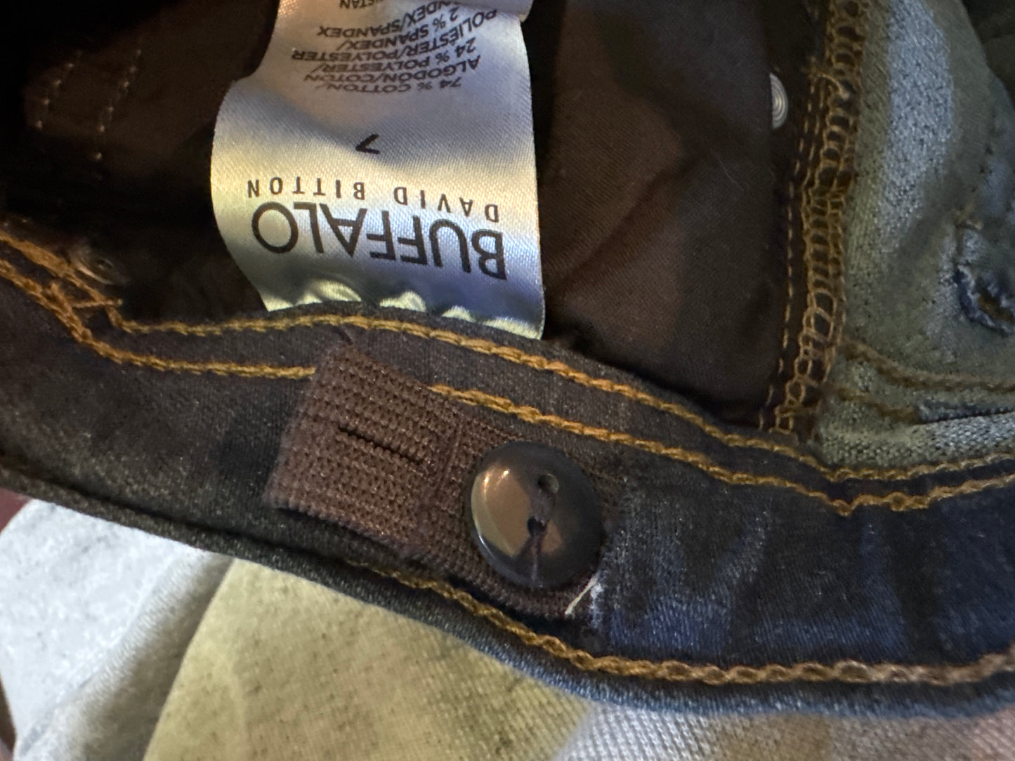 Seller #172 Buffalo Boys Jeans Size 7