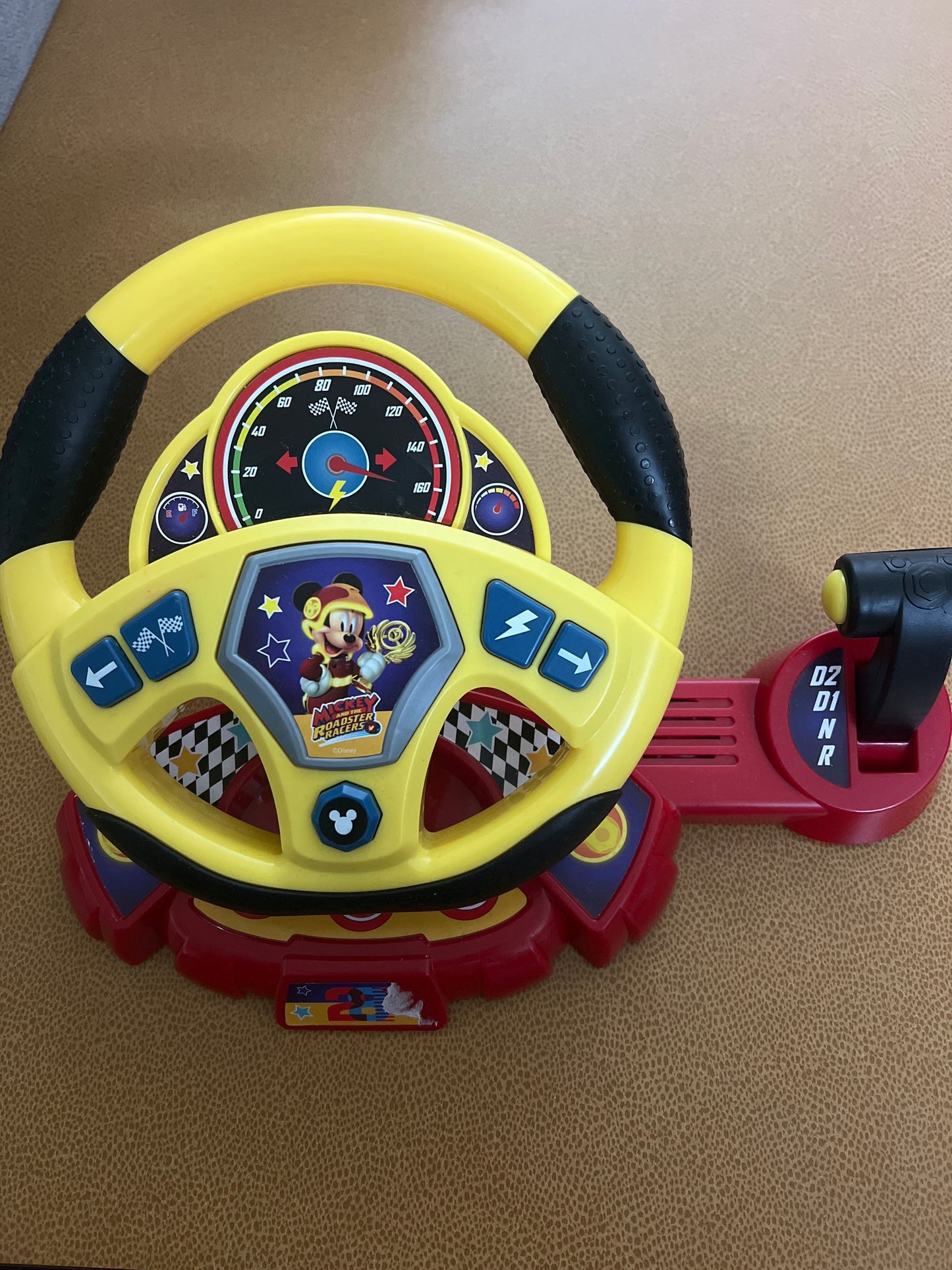 178 Mickey and the roadster racers steering wheel toy