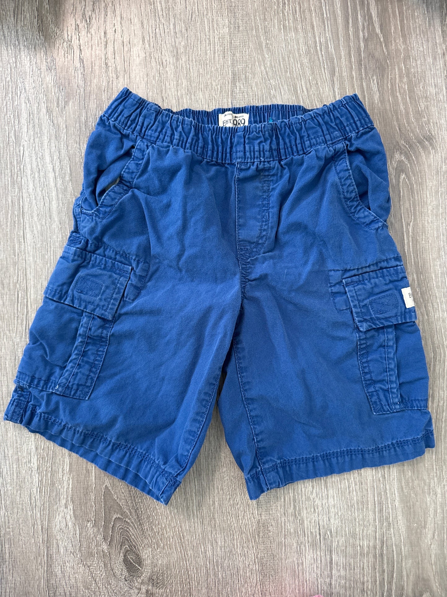 #149 reduced Boys size 6 children’s place blu cargo shorts