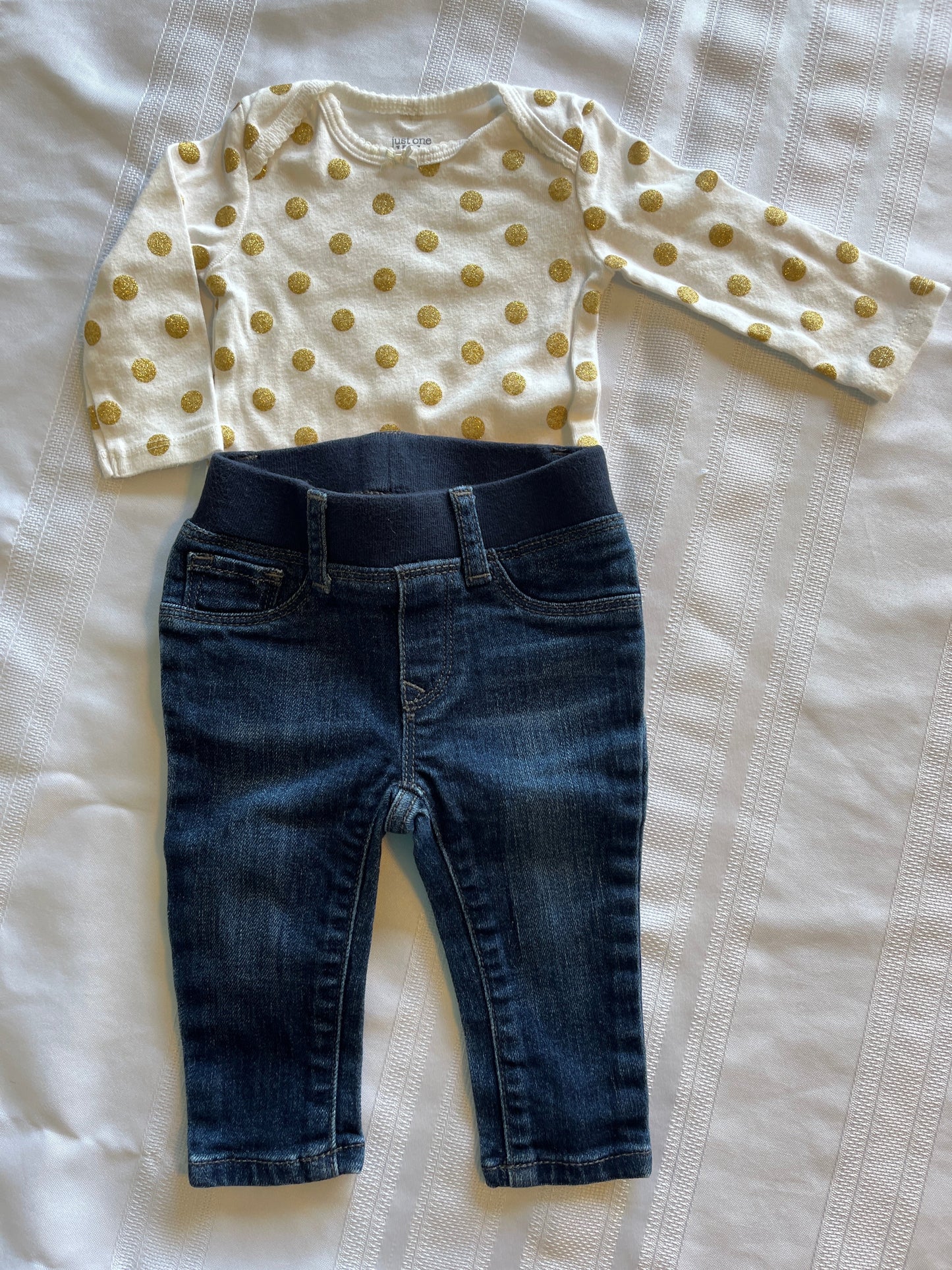 #29 3-6 mon jeans and long sleeve outfit EUC