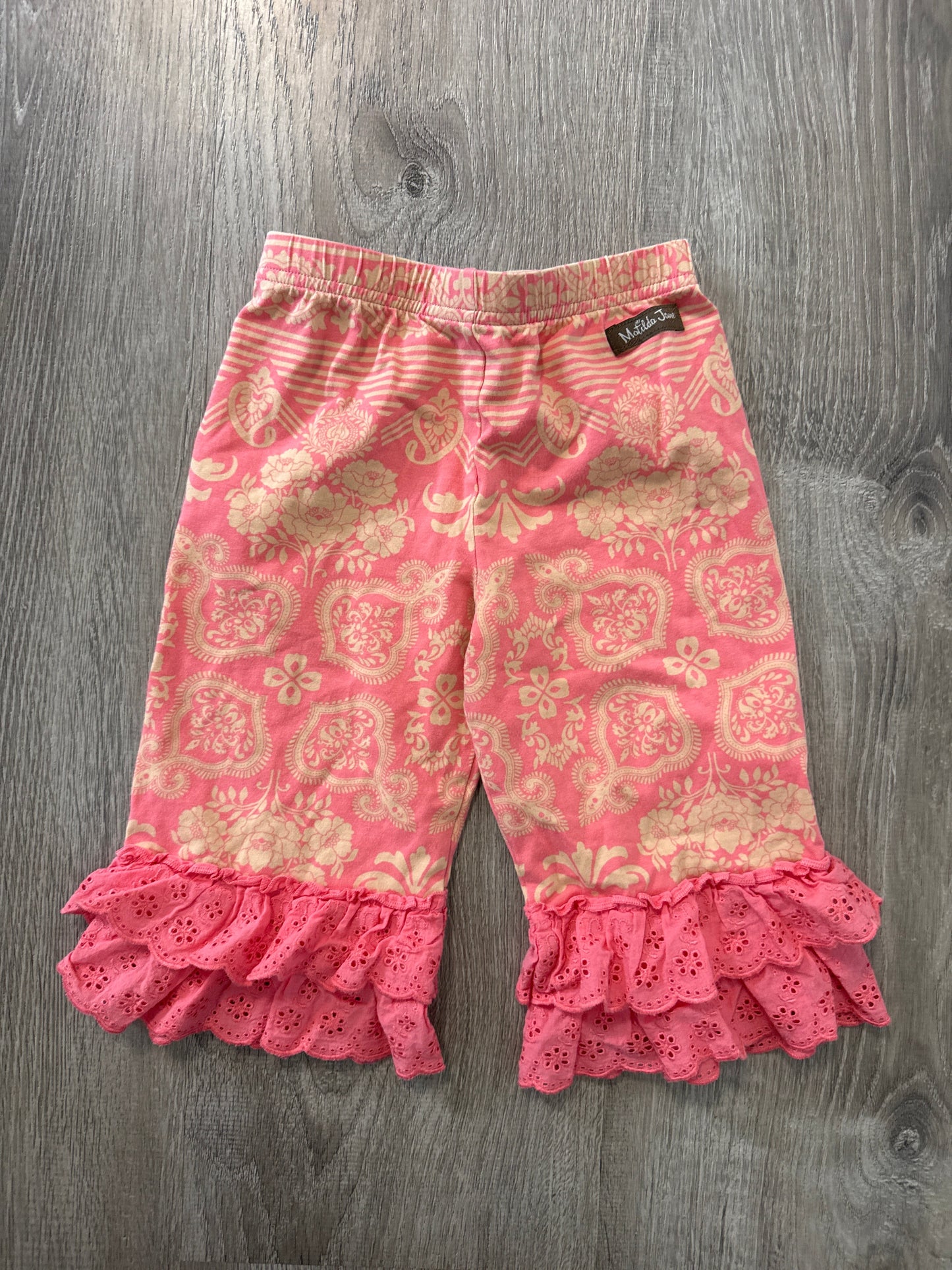 #149 Girls size 4 Matilda Jane pink Eyelet lace capris