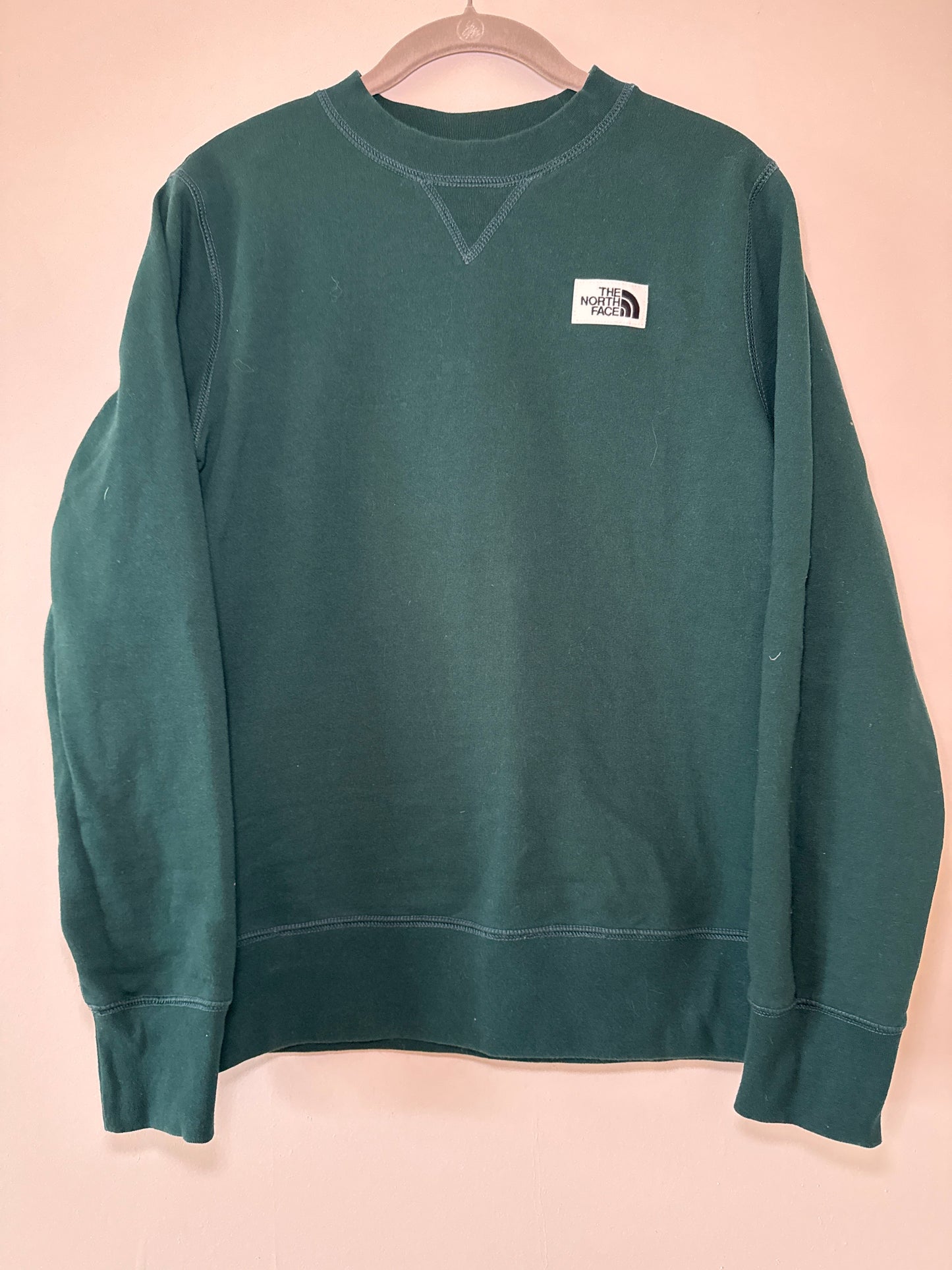 Seller #127 Women’s North Face sweatshirt Size small