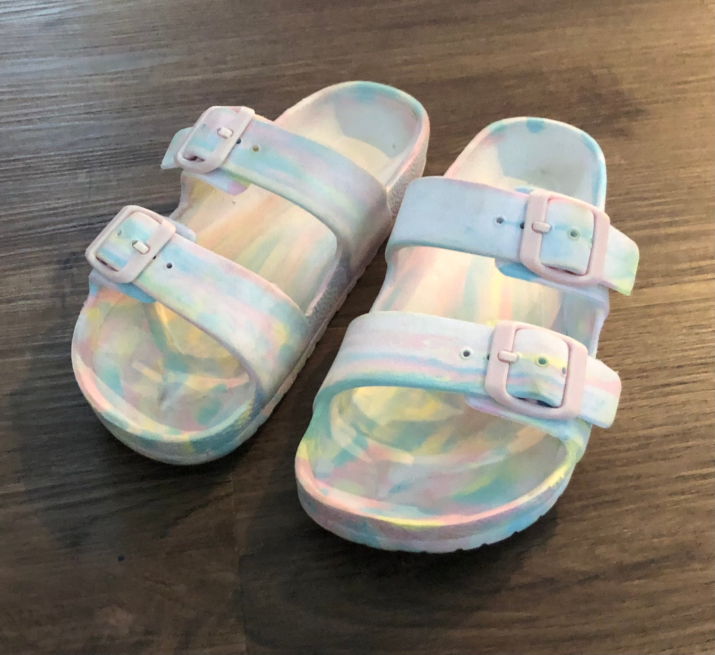 #82 Cat & Jack sandals girls size 13