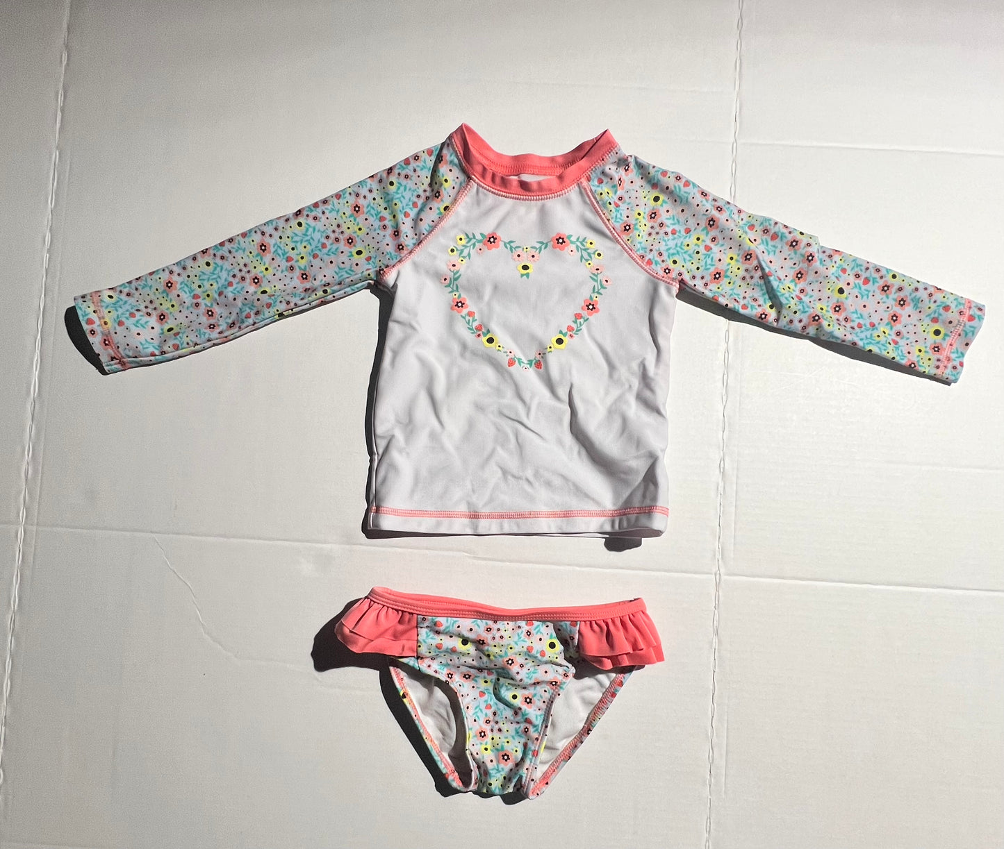 #100 Girls 3T Swimsuit