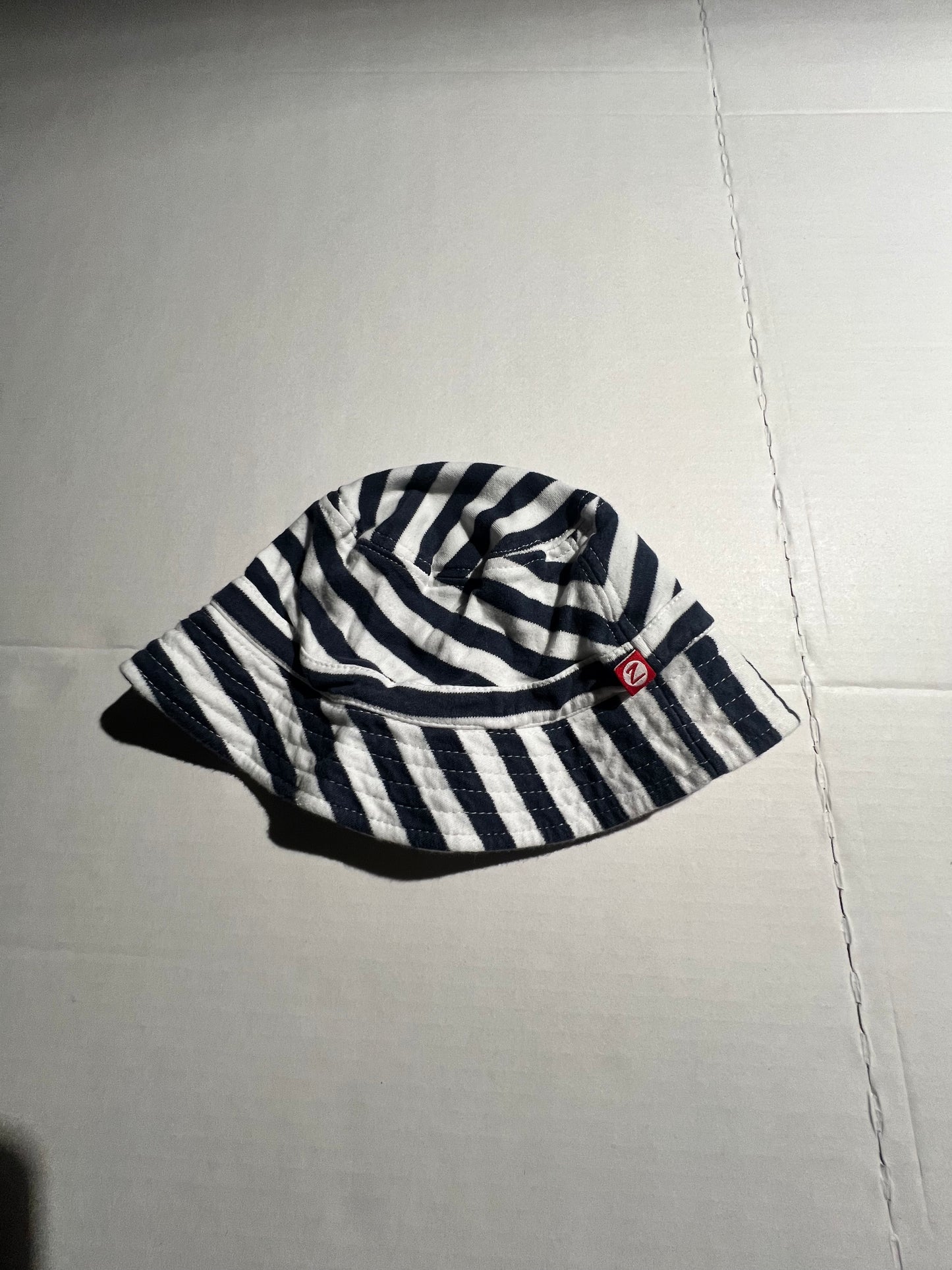 #100 Boys Zutano 3T Hat