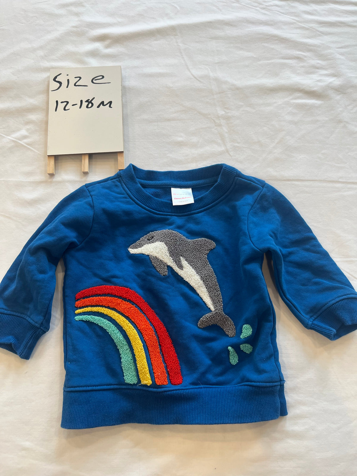 #24 size 12-18 months hanna Andersson crew neck sweatshirt