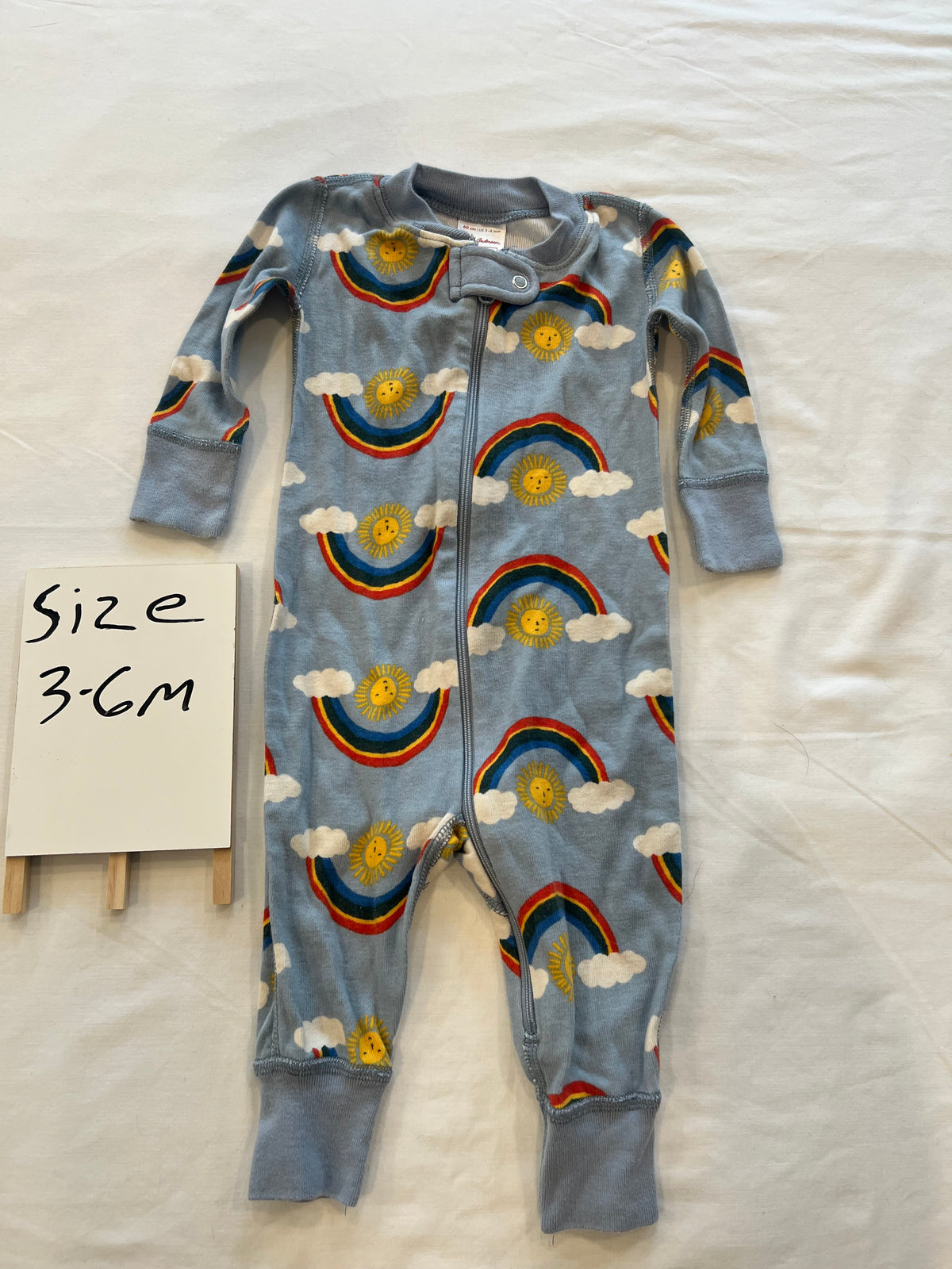 #24 size 3-6 months Hanna Andersson zippy