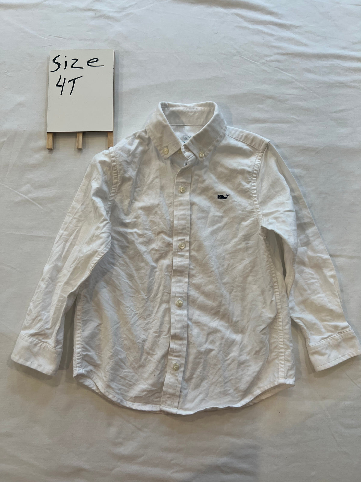 #24 size 4t vineyard vines button down