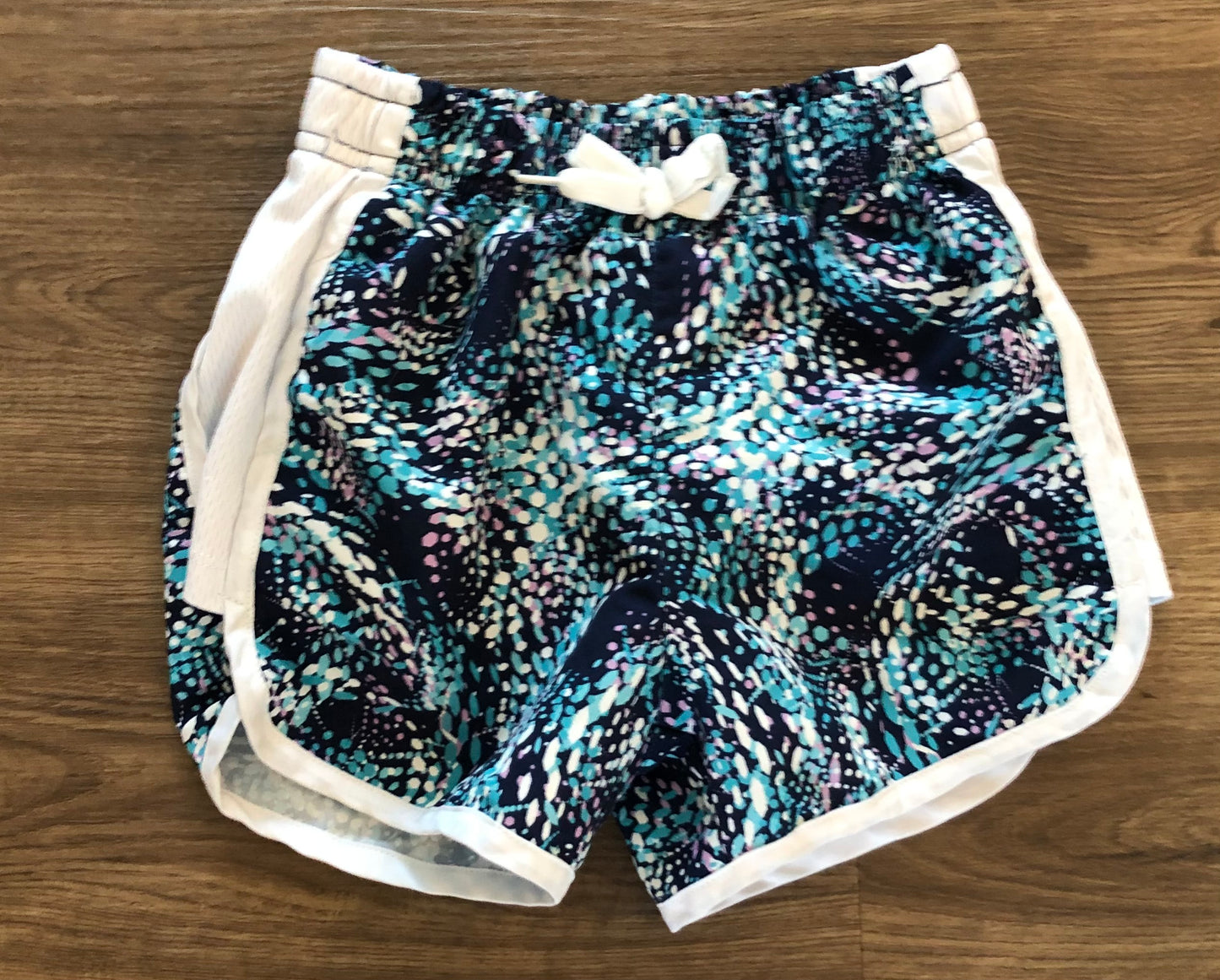 #82 Girls shorts size small 7/8