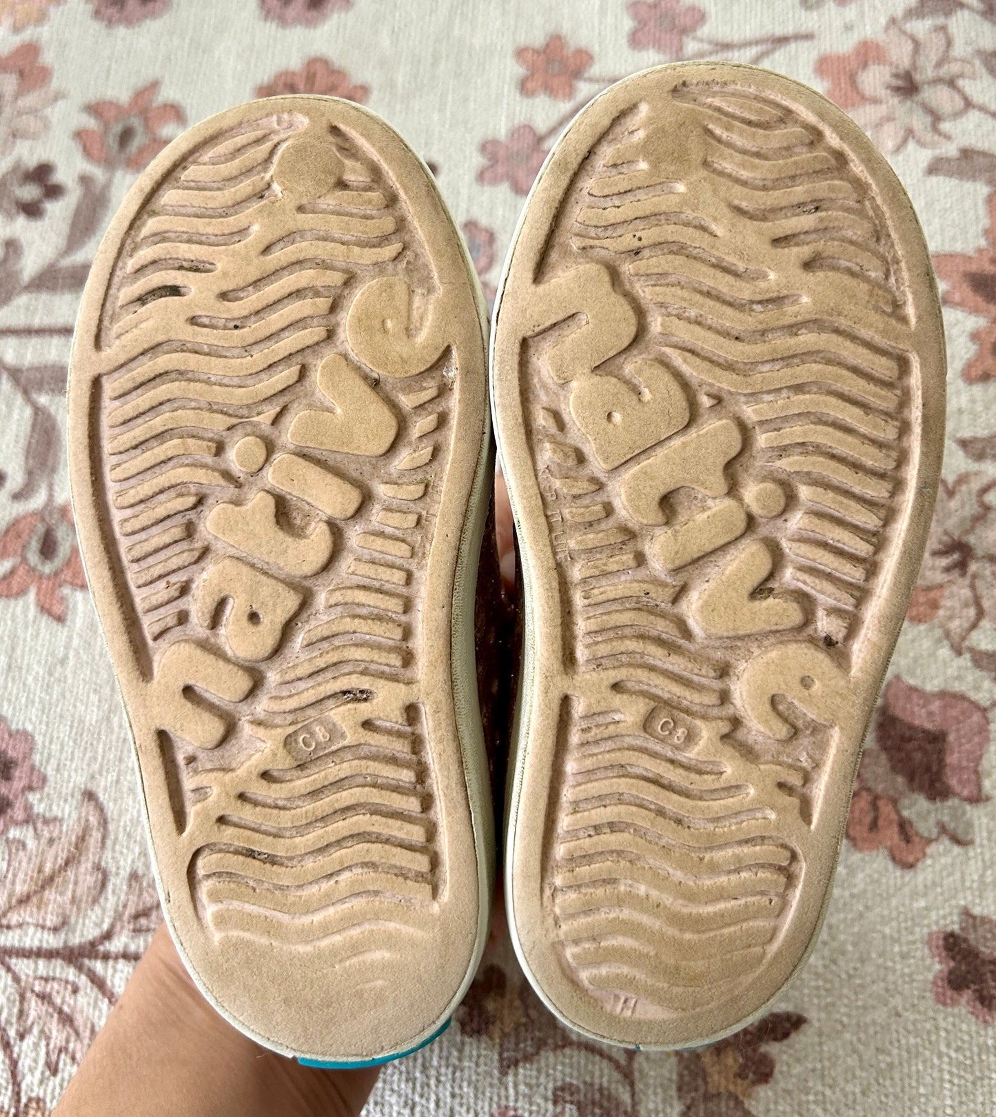 #15 Native 8c Pink Sparkly Jefferson Shoes