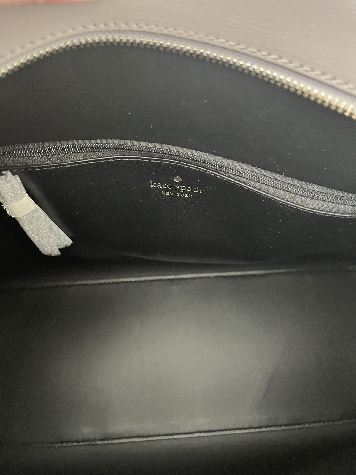 #126 NWT Kate Spade Soft Taupe Purse