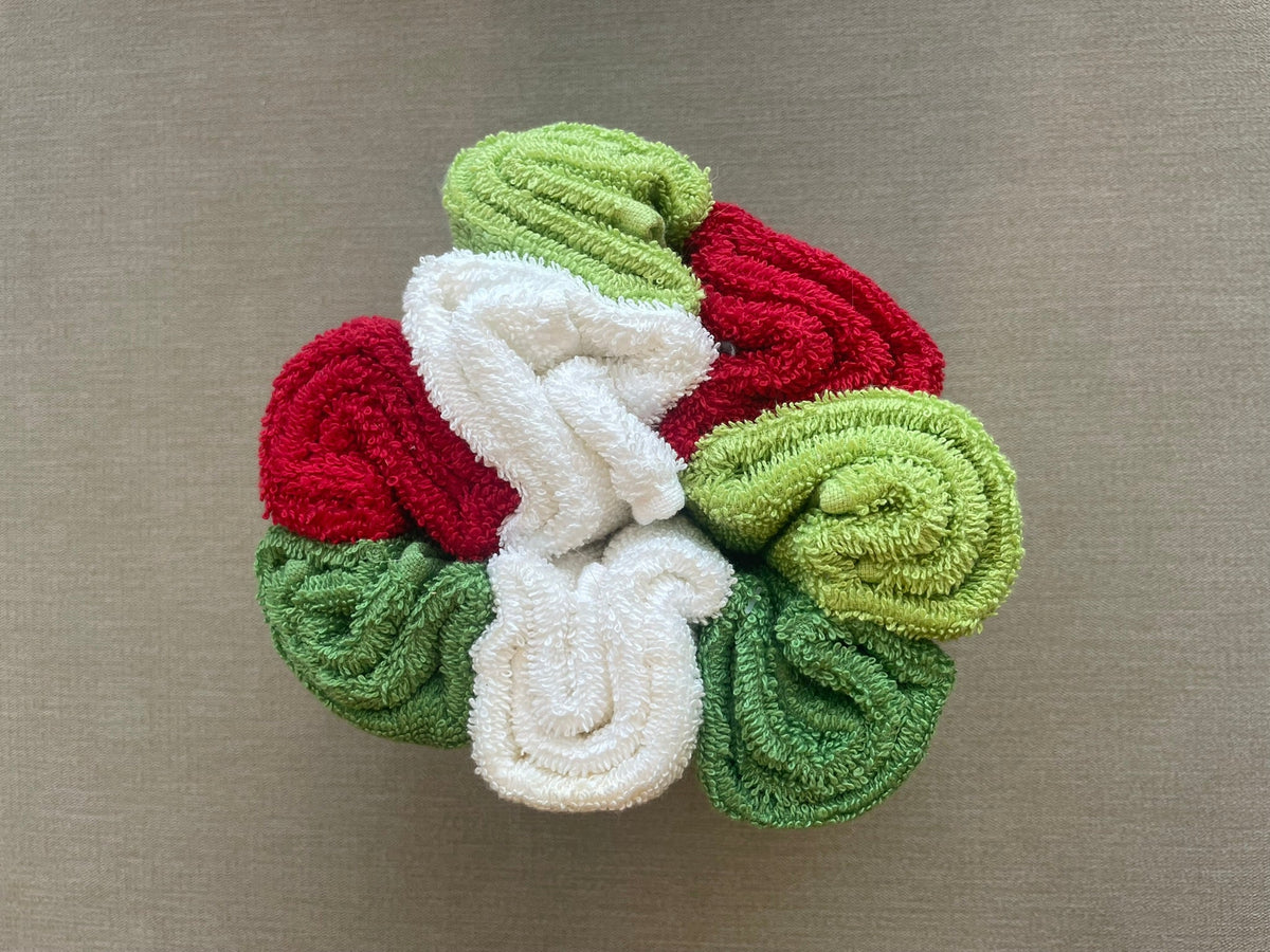 Seller #12 | Set of 8 Christmas Hand Towels in Giftable Ribbon Bundle | New with Tags