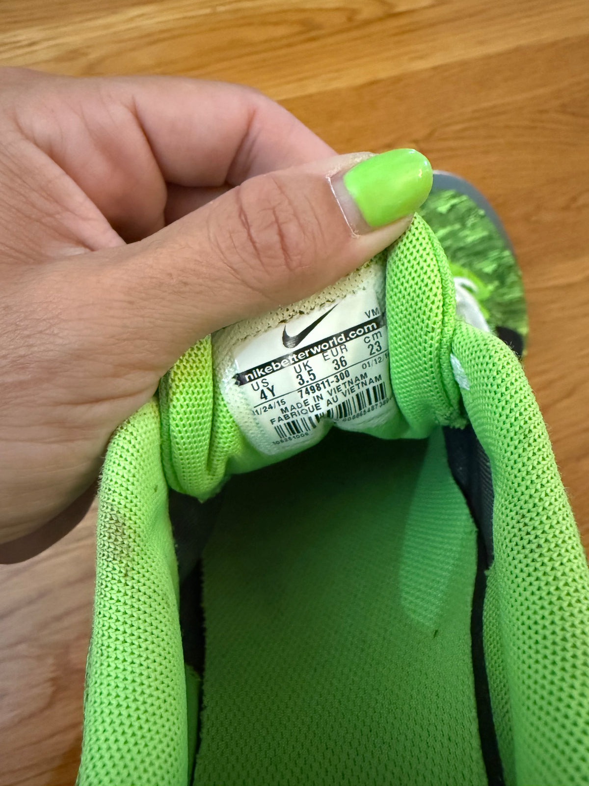 Seller #152 - Nike boys size 4 neon green lace up tennis shoes