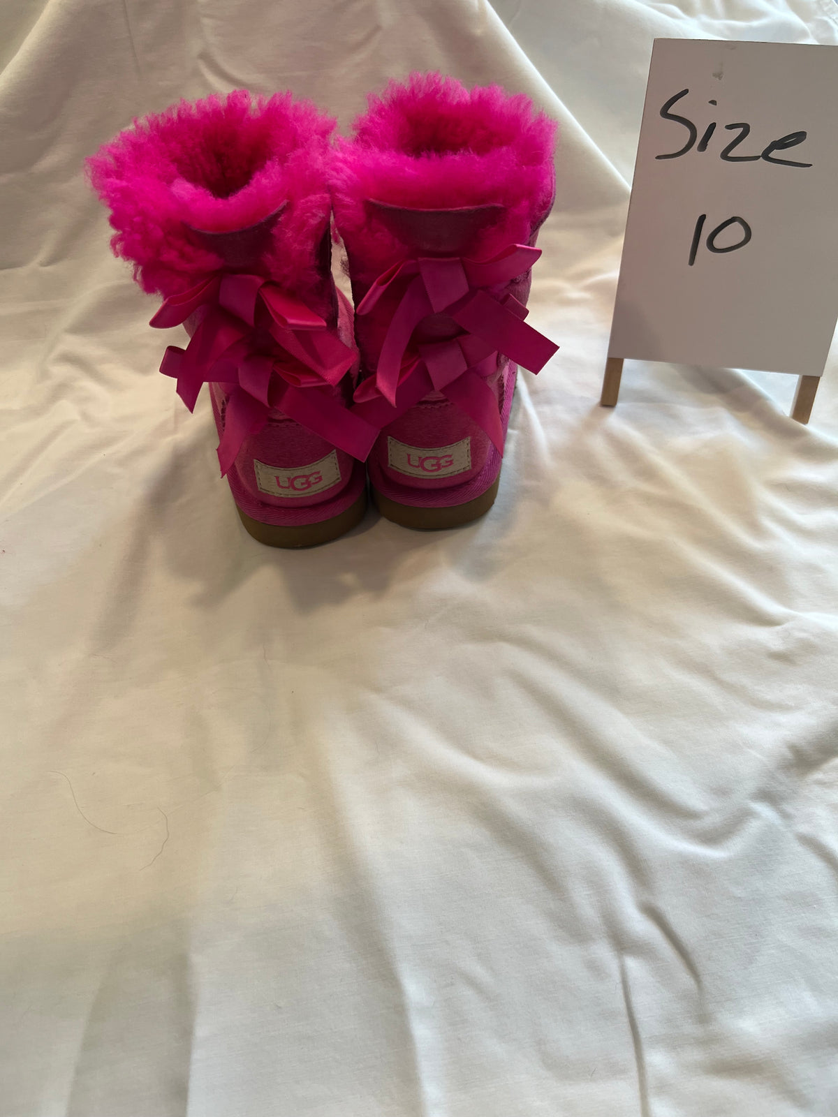 #24 size 10 Ugg boots