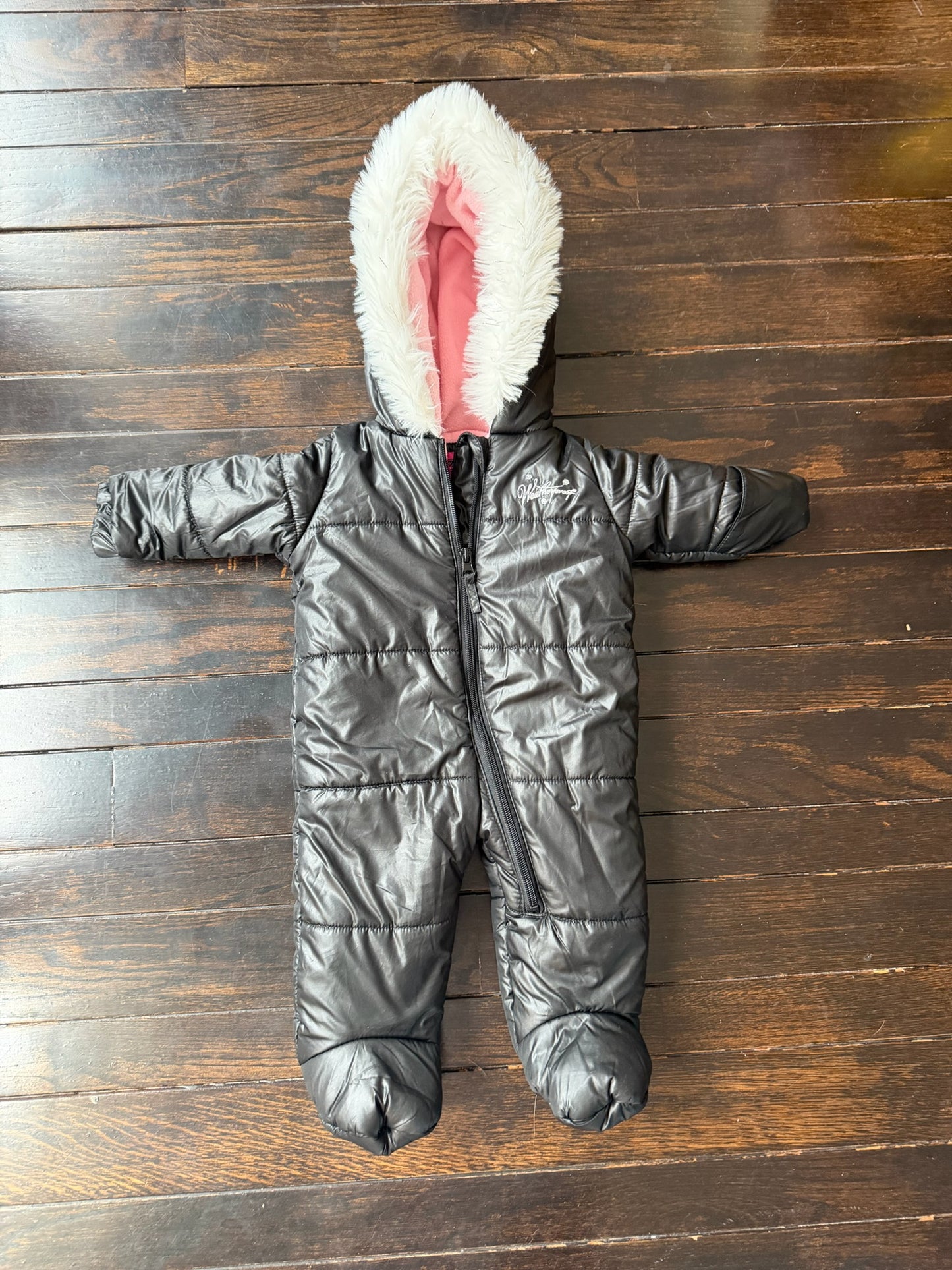 #117, Girls 6M, Weatherproof black baby bunting / snowsuit, pink lining, GUC