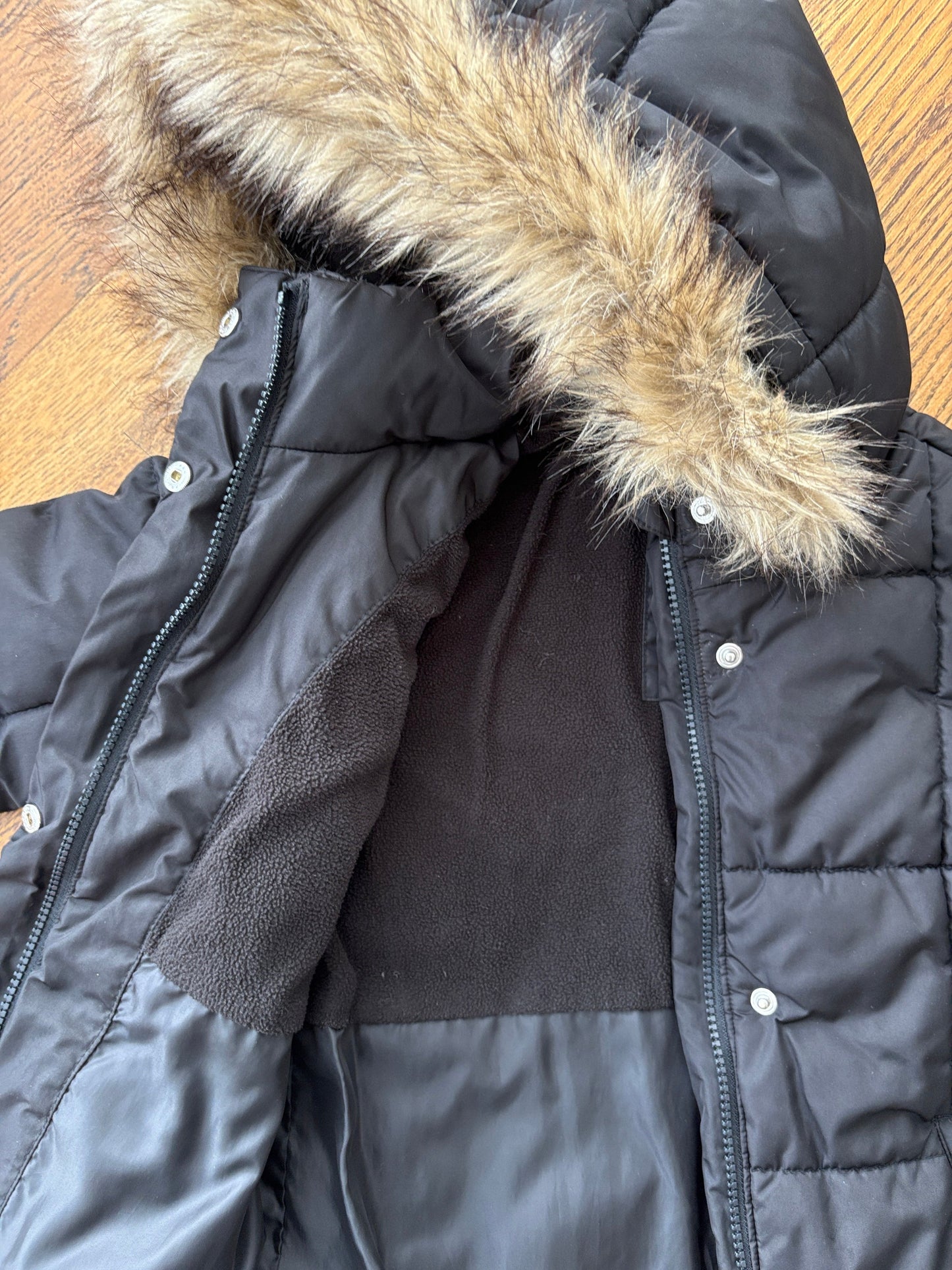 #103 • Girls • 4 Years • Gap • Black Fur Lined Hooded Black Puffer Coat
