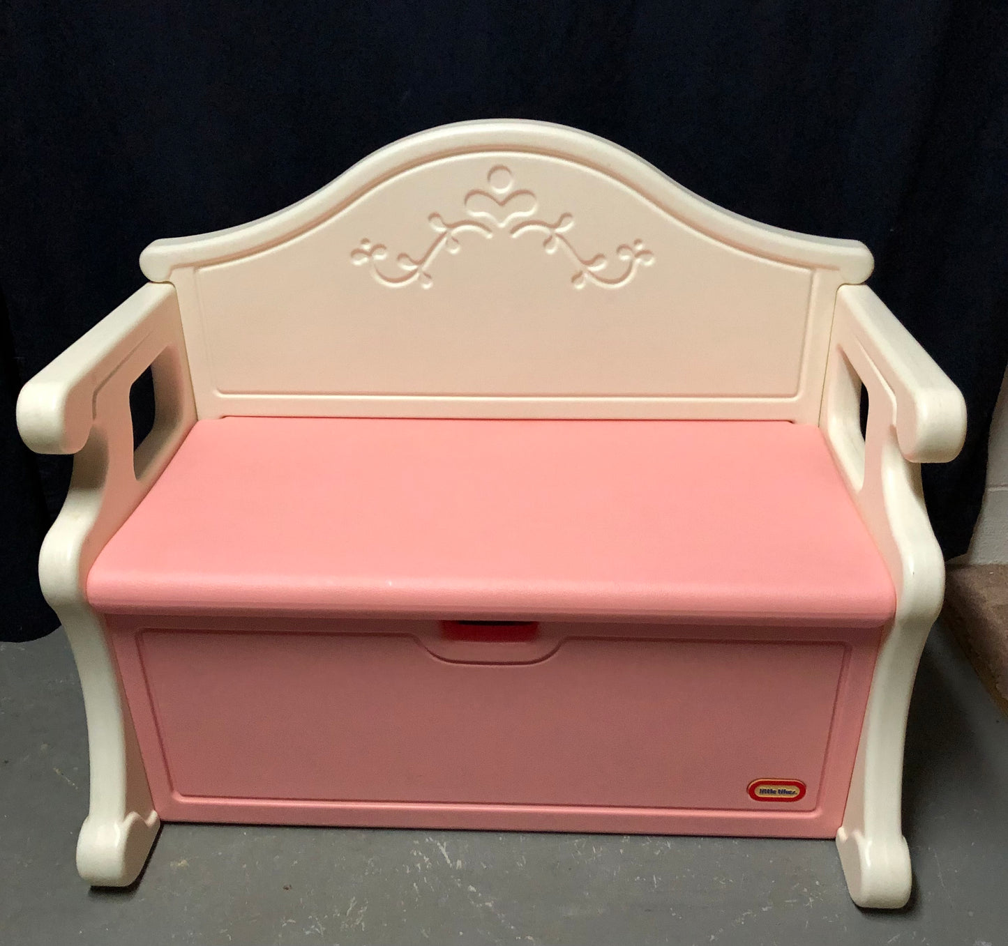 #82 Little Tikes bench toy box