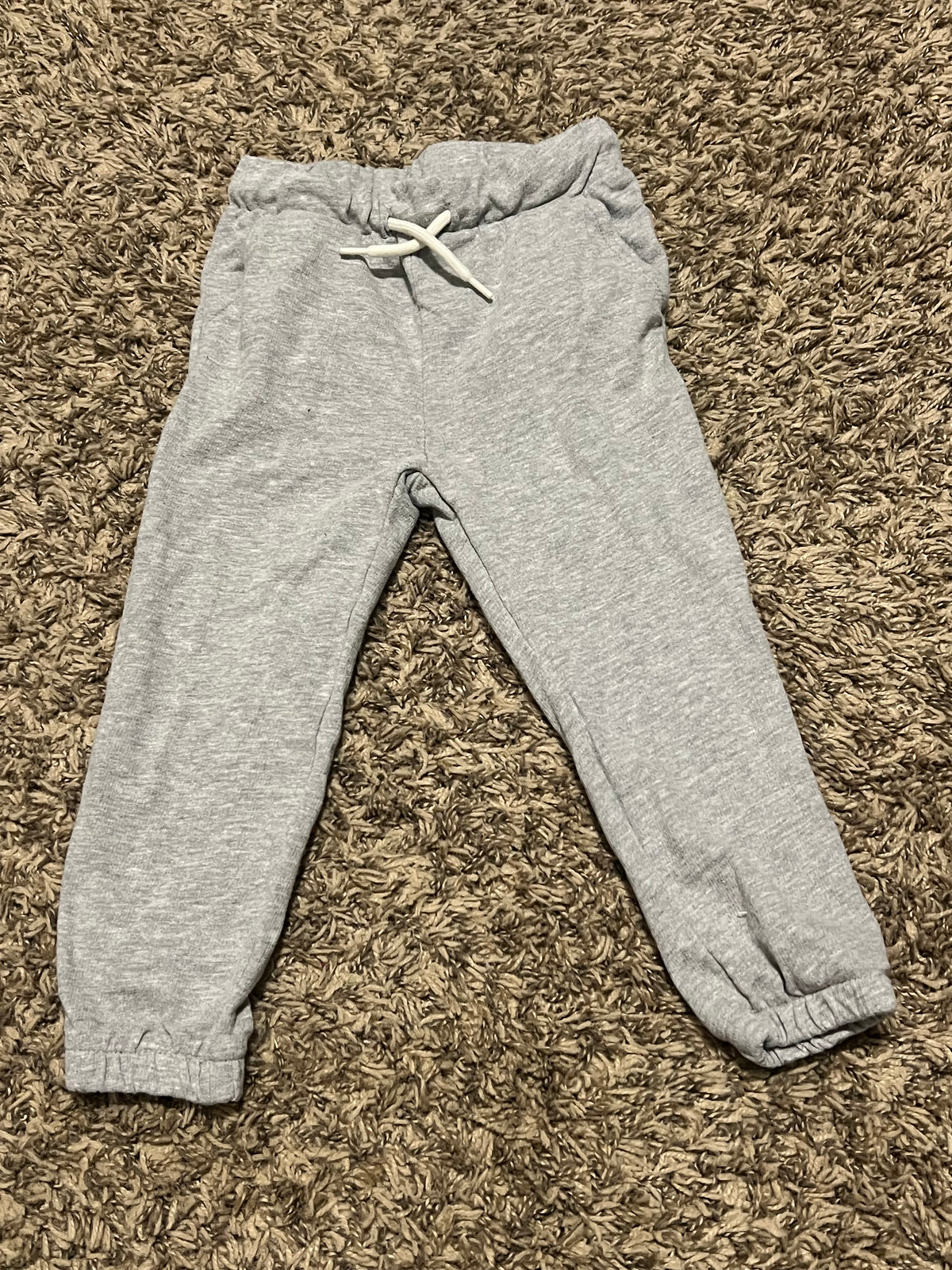 Seller #45 Old Navy Gray Sweatpants Size 3t