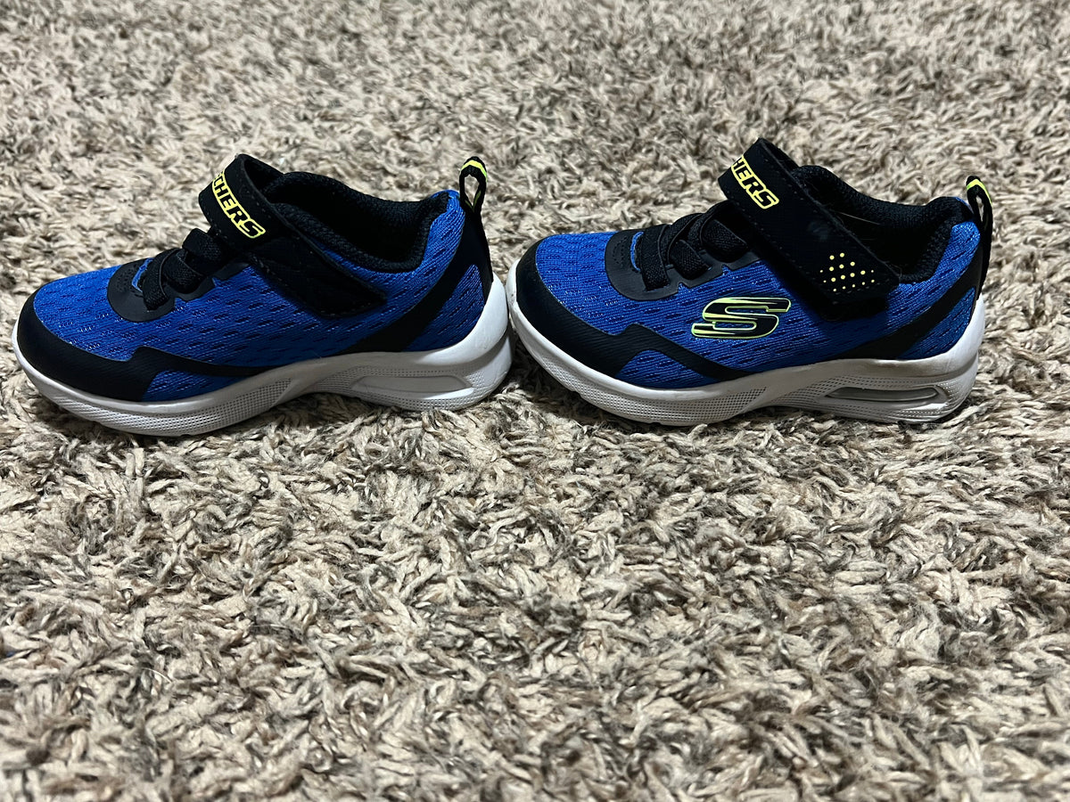 Seller #45 Skechers Tennis Shoe Size 7