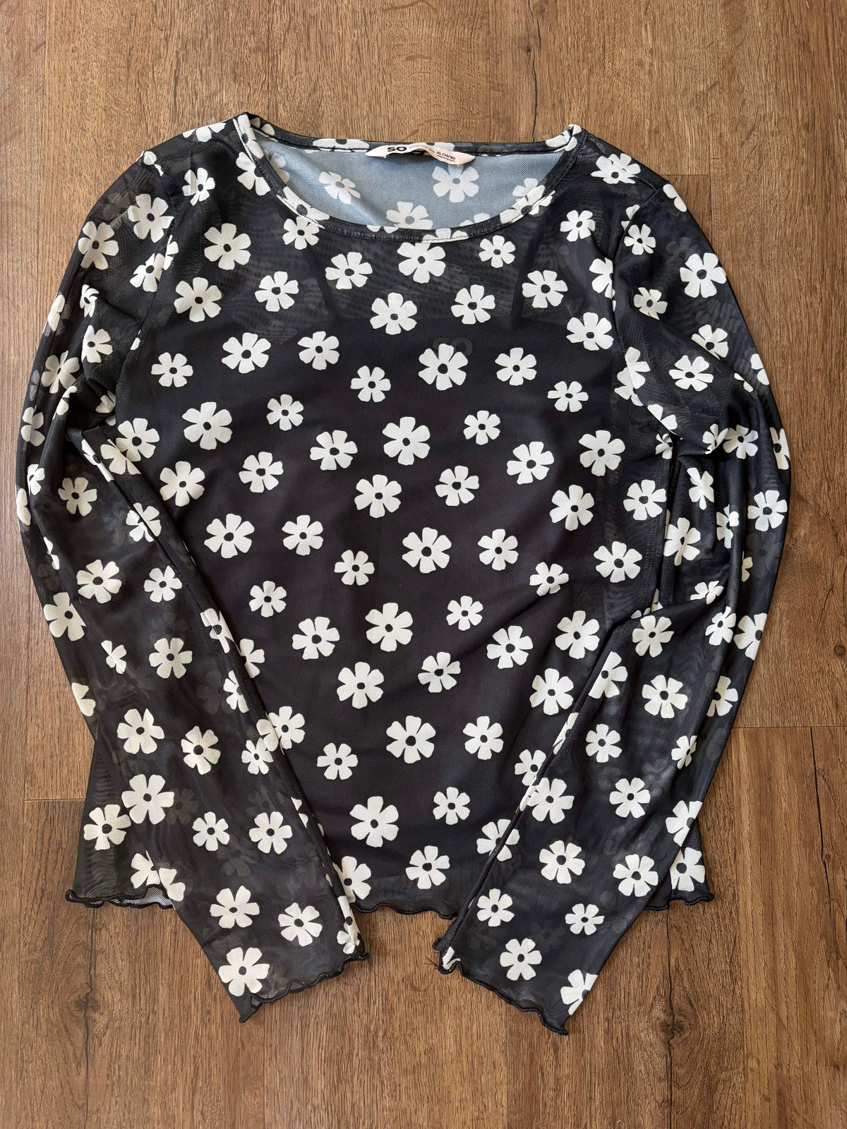 #126 SO Black Sheer Daisy Print Shirt with Camisole Girls XL 14-16