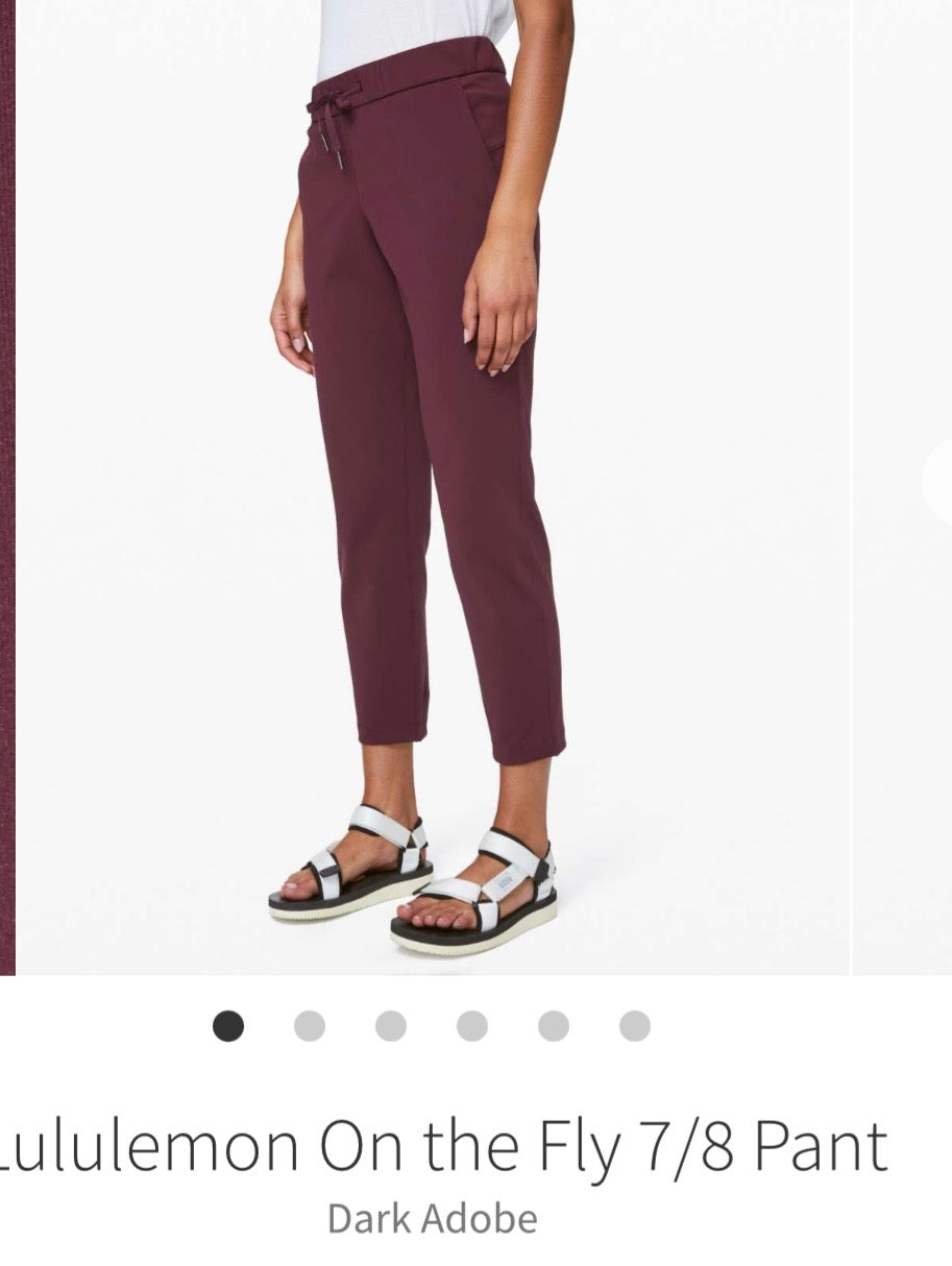 #130 Lululemon Sz 2 On the Fly Pants