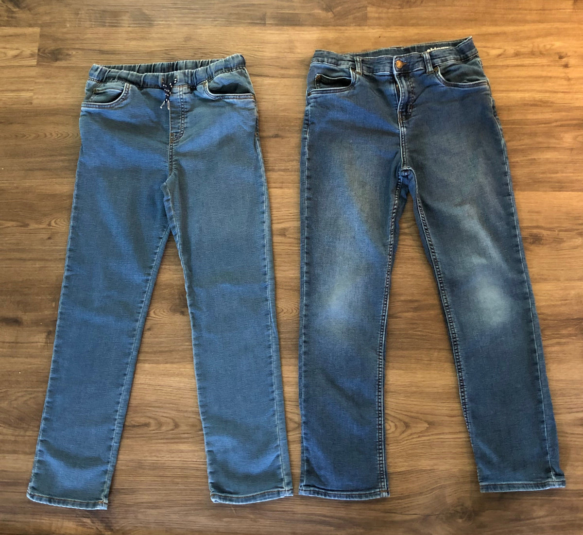 #137 Carter’s kid boys 12 stretchy soft jeans bundle. One has tie waist, one has clasp