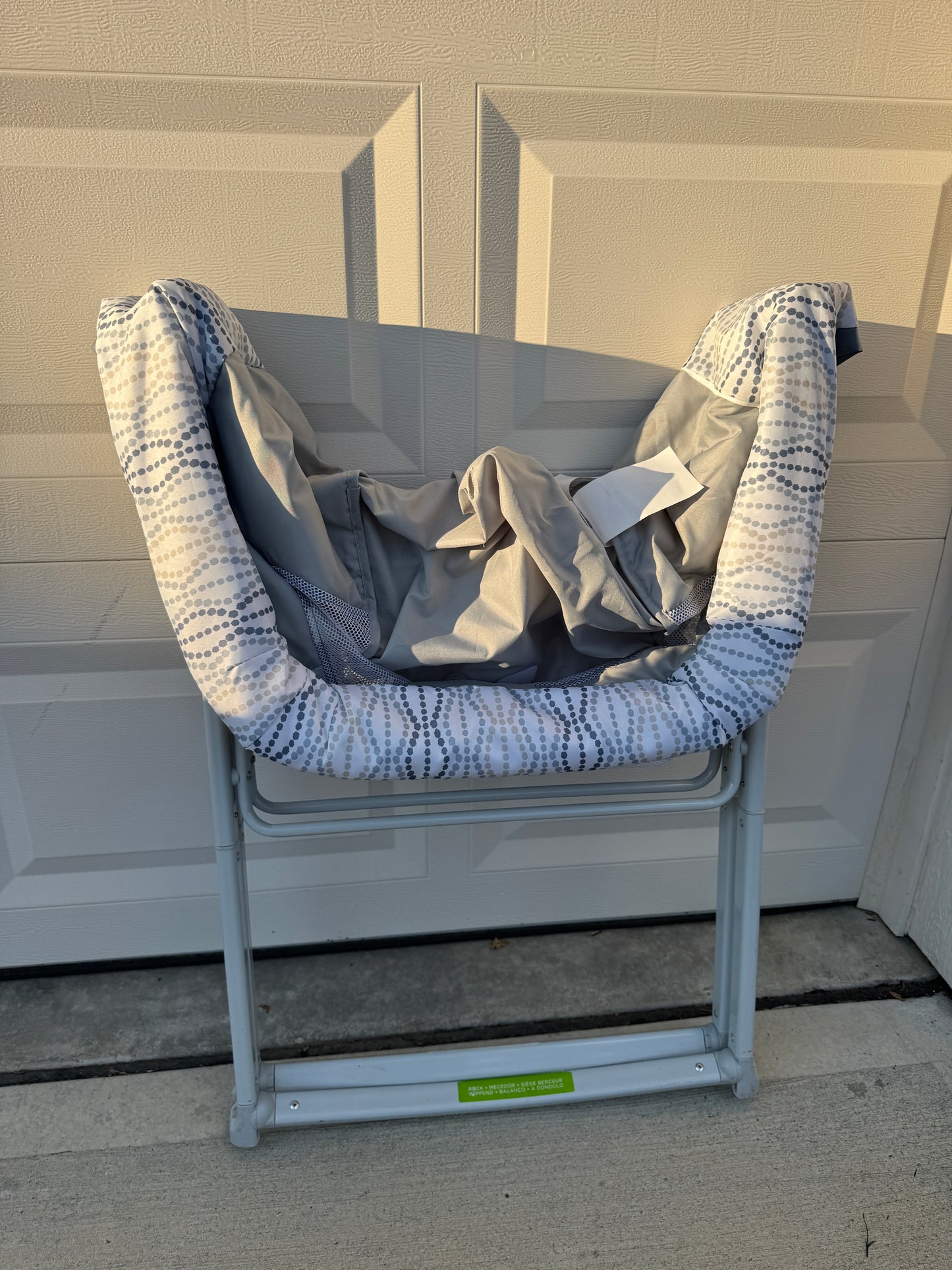 Seller #22 - Ingenuity Foldaway Rocking Bassinet - GUC