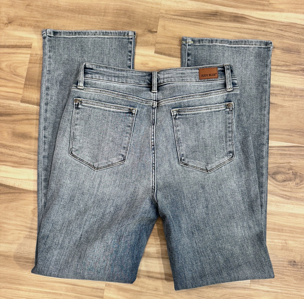 Seller 147 | reduced Women’s 13/31 Judy Blues Bootcut jeans NWOT
