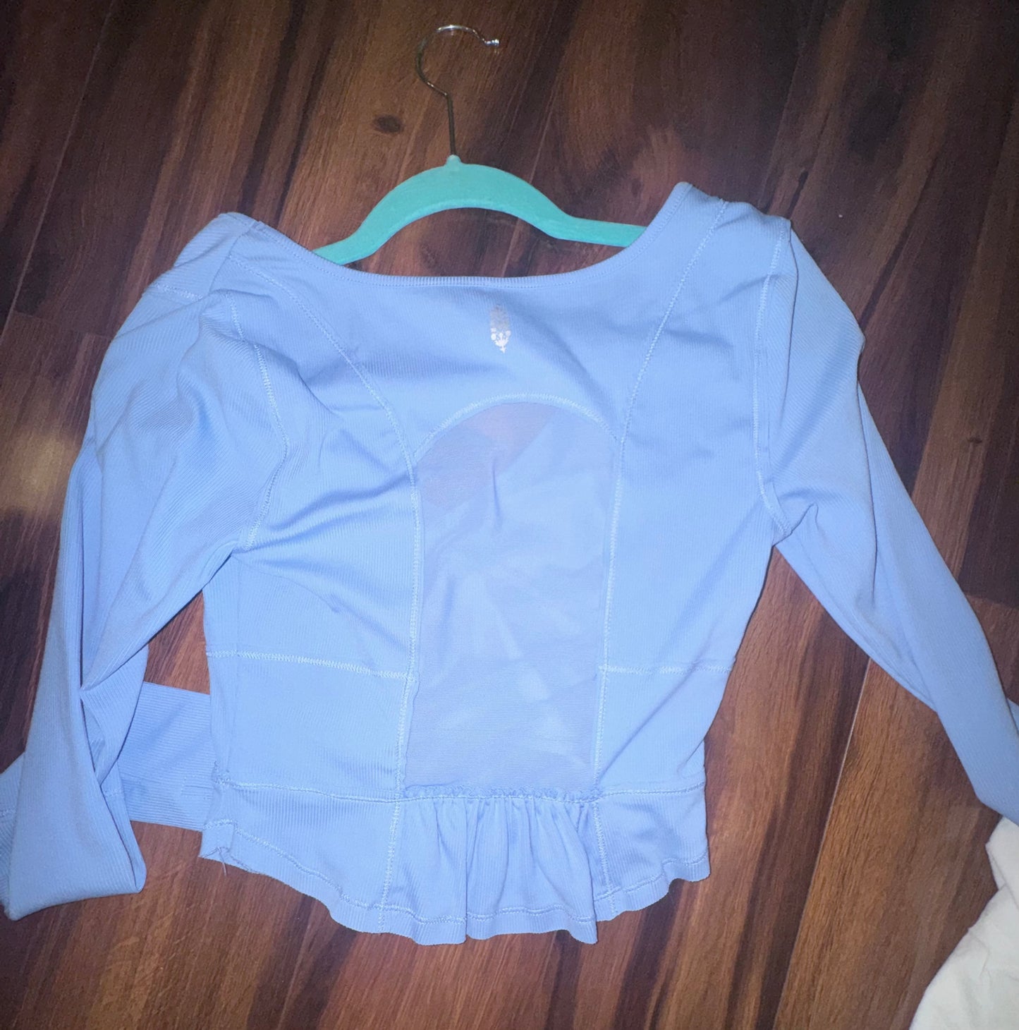 Seller #144 FREE PEOPLE Blue Long Sleeve Athletic Top - Size SMALL